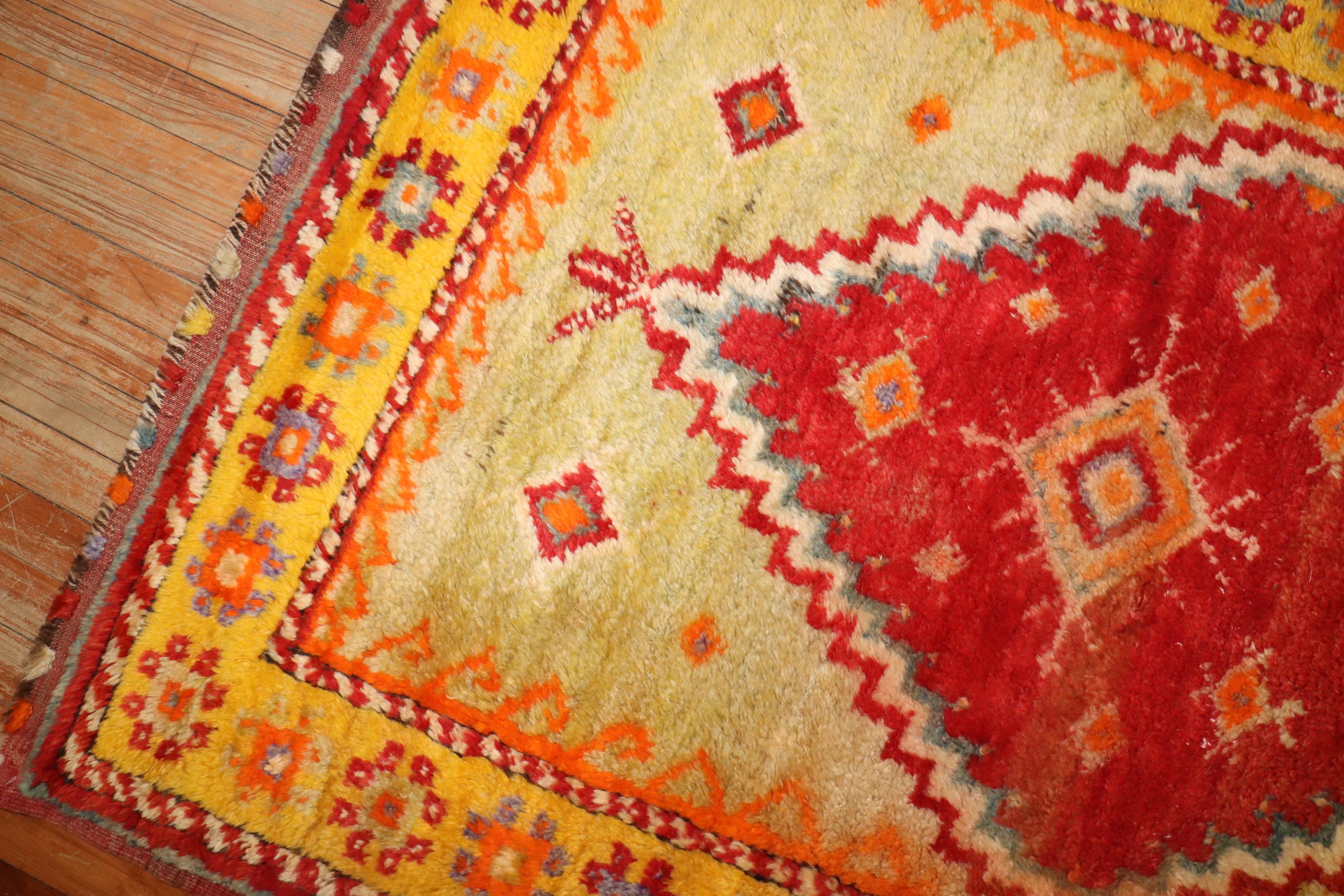 Annodato a mano Tappeto quadrato Zabihi Collection'S Vintage Turco Tulu Quadrato in vendita