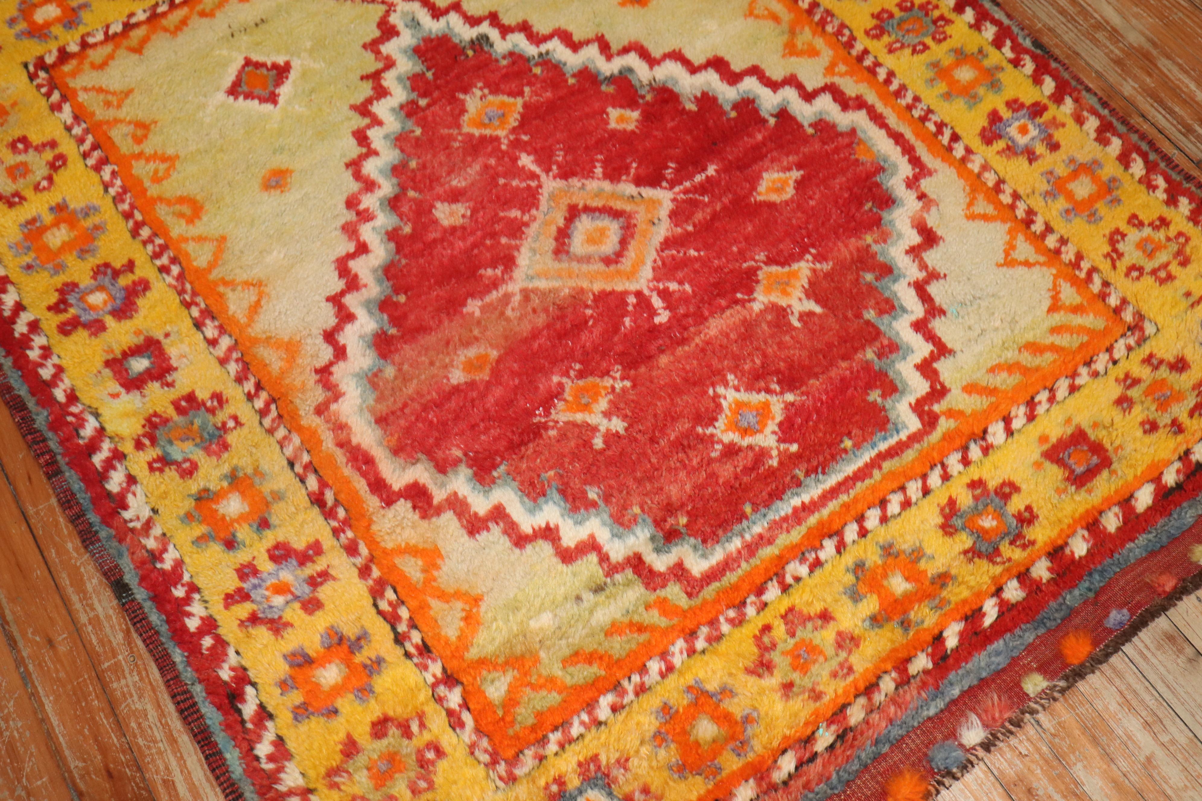 Angora Tappeto quadrato Zabihi Collection'S Vintage Turco Tulu Quadrato in vendita