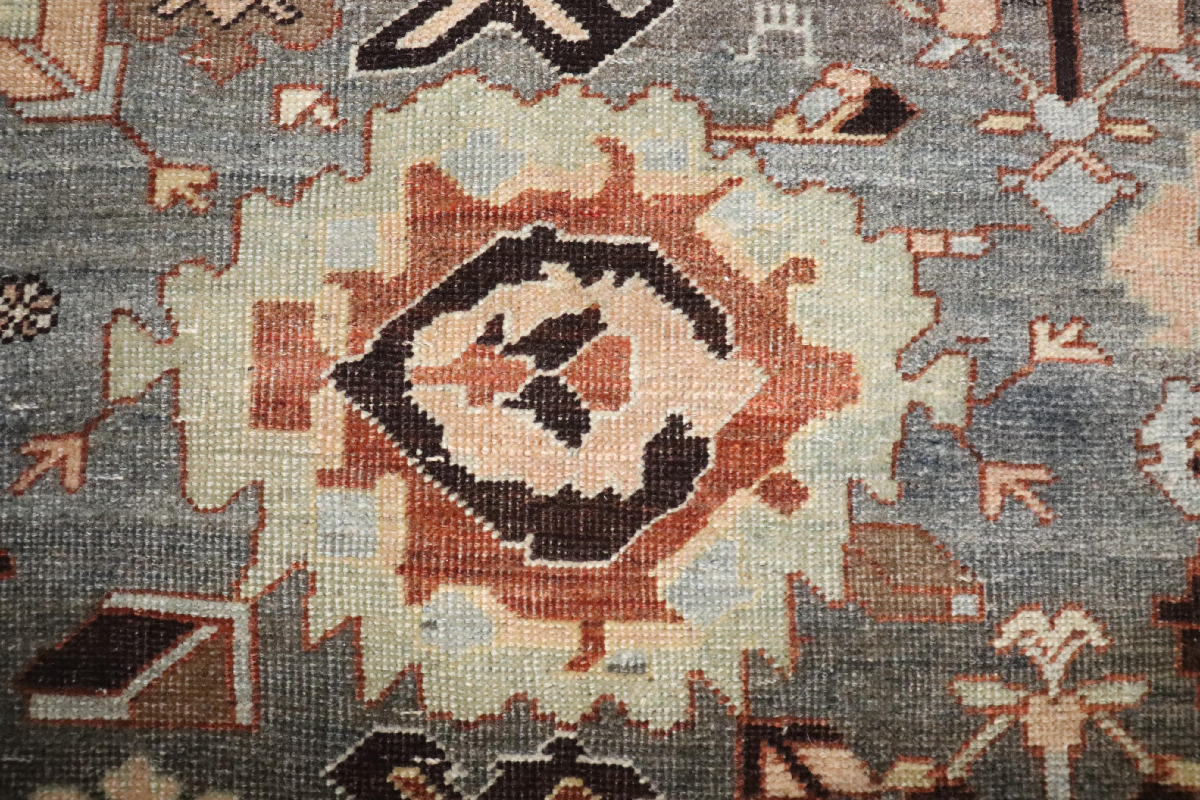 Zabihi Collection Atemberaubende Antike Persische Bidjar Teppiche im Angebot 3