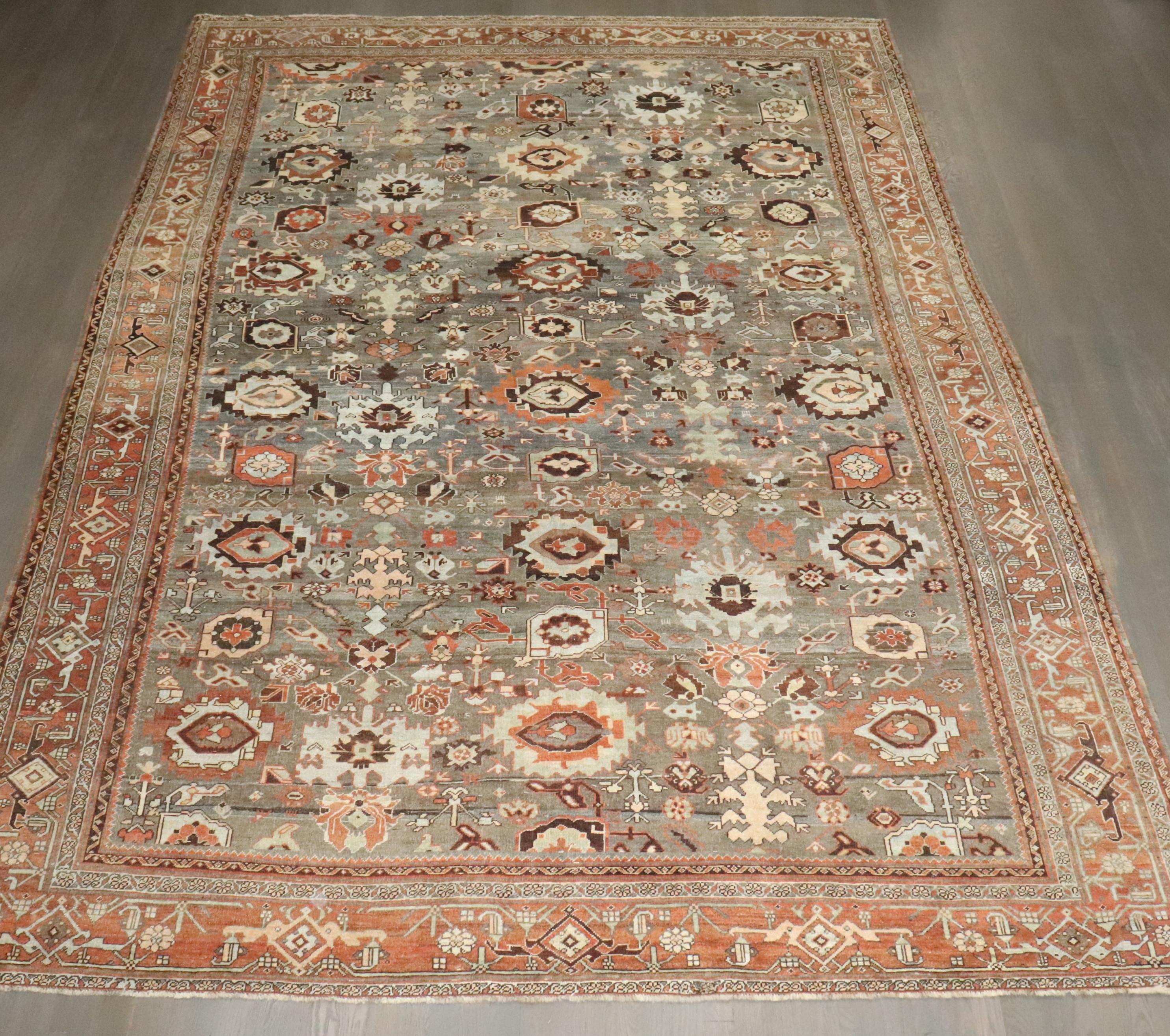 Zabihi Collection Atemberaubende Antike Persische Bidjar Teppiche im Angebot 8