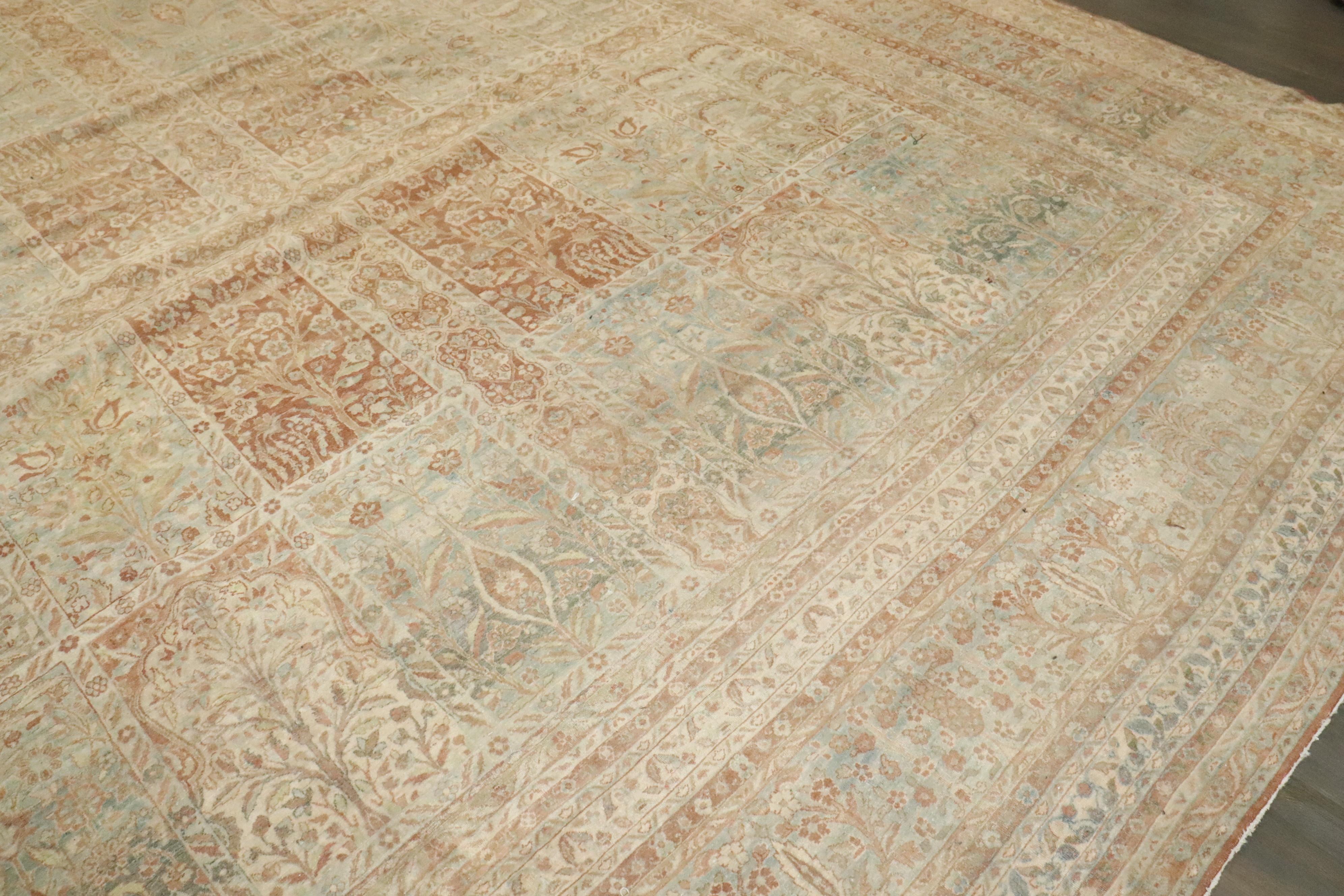Zabihi Collection S/One Stunning Garden Design Antique Persian Kerman Carpet (tapis persan ancien de Kerman) en vente 10