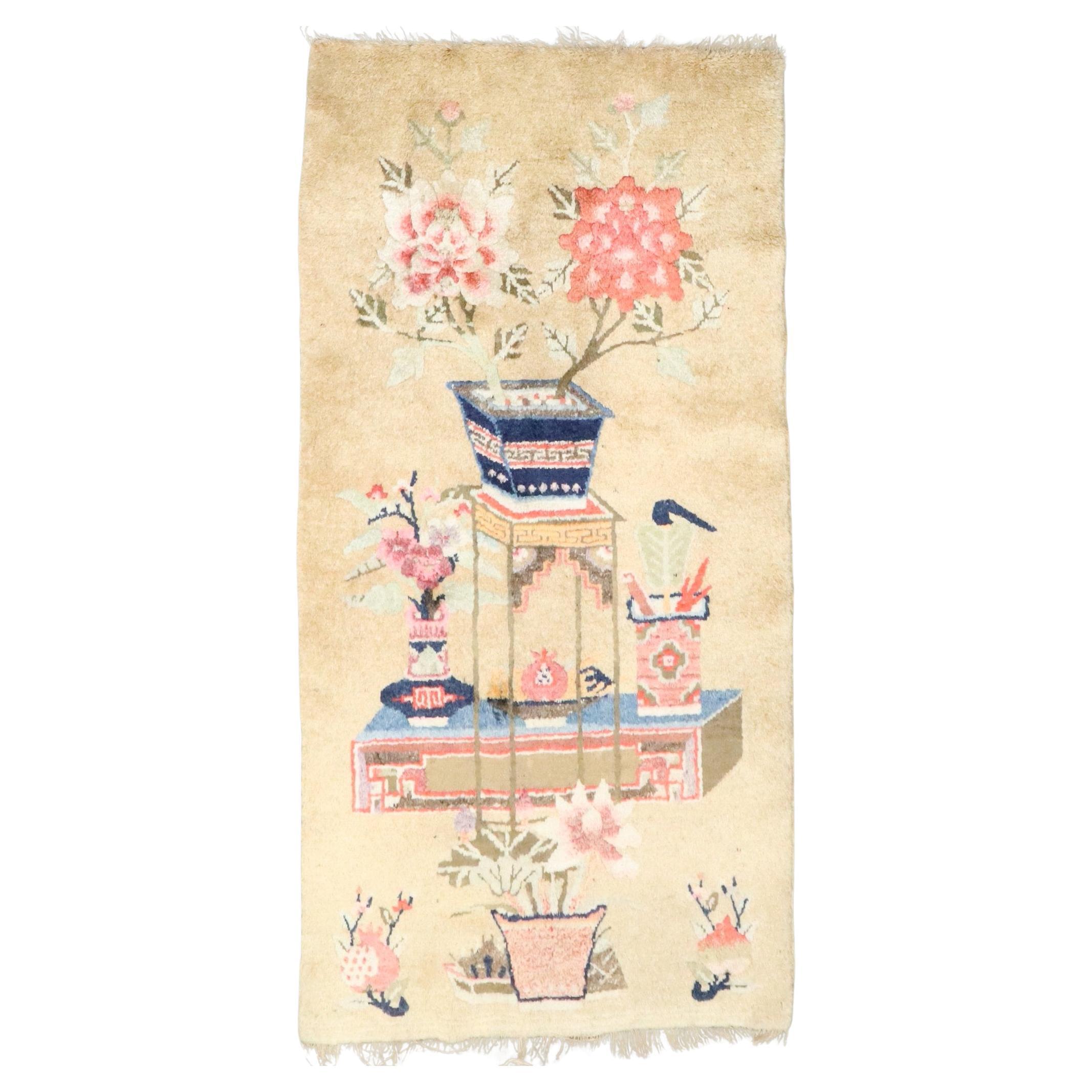 Colección Zabihi  Impresionante Alfombra Floral Batou China Marfil en venta