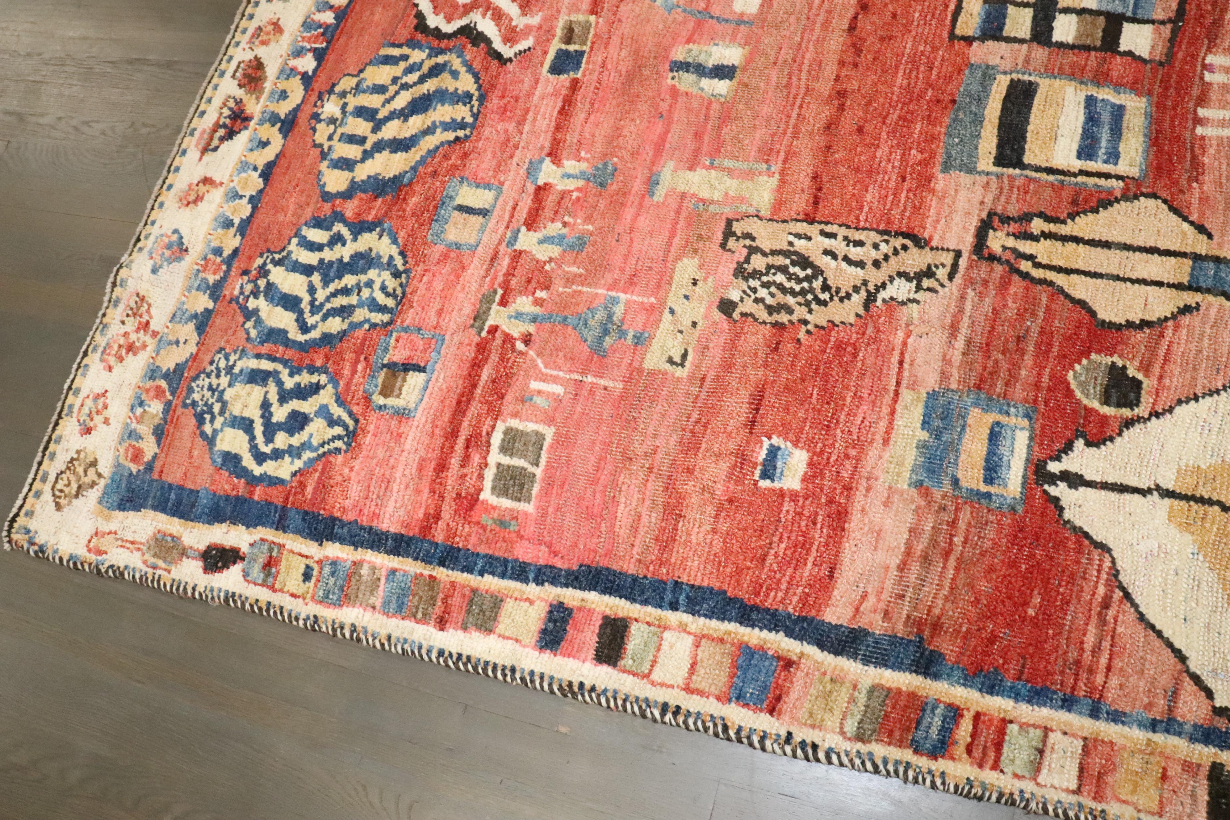 Tappeto Zabihi Collection Tribal Abstract Antique Persian Gabbeh in vendita 2