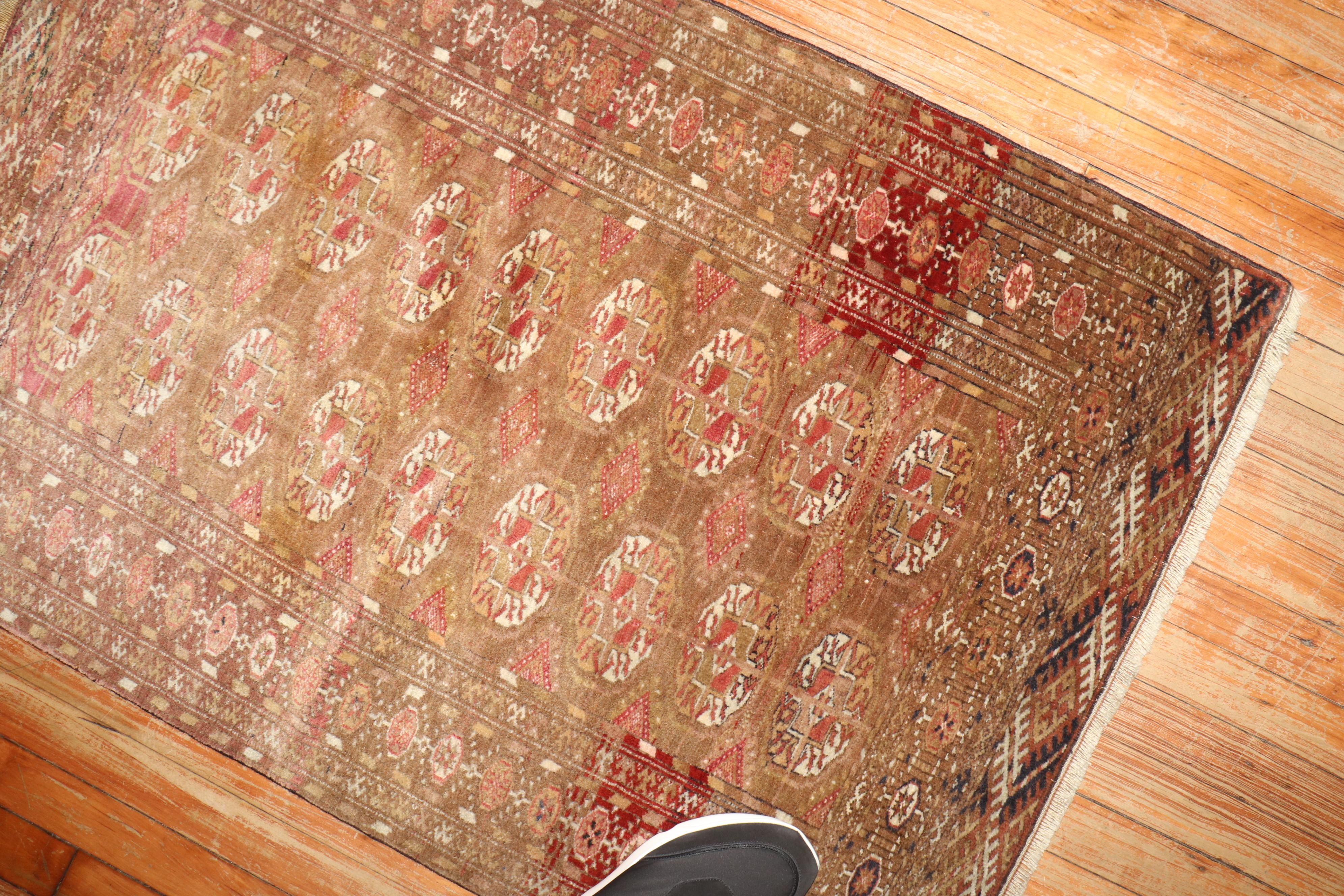 Colección Zabihi Alfombra Turcomana Tribal Antigua en venta 1