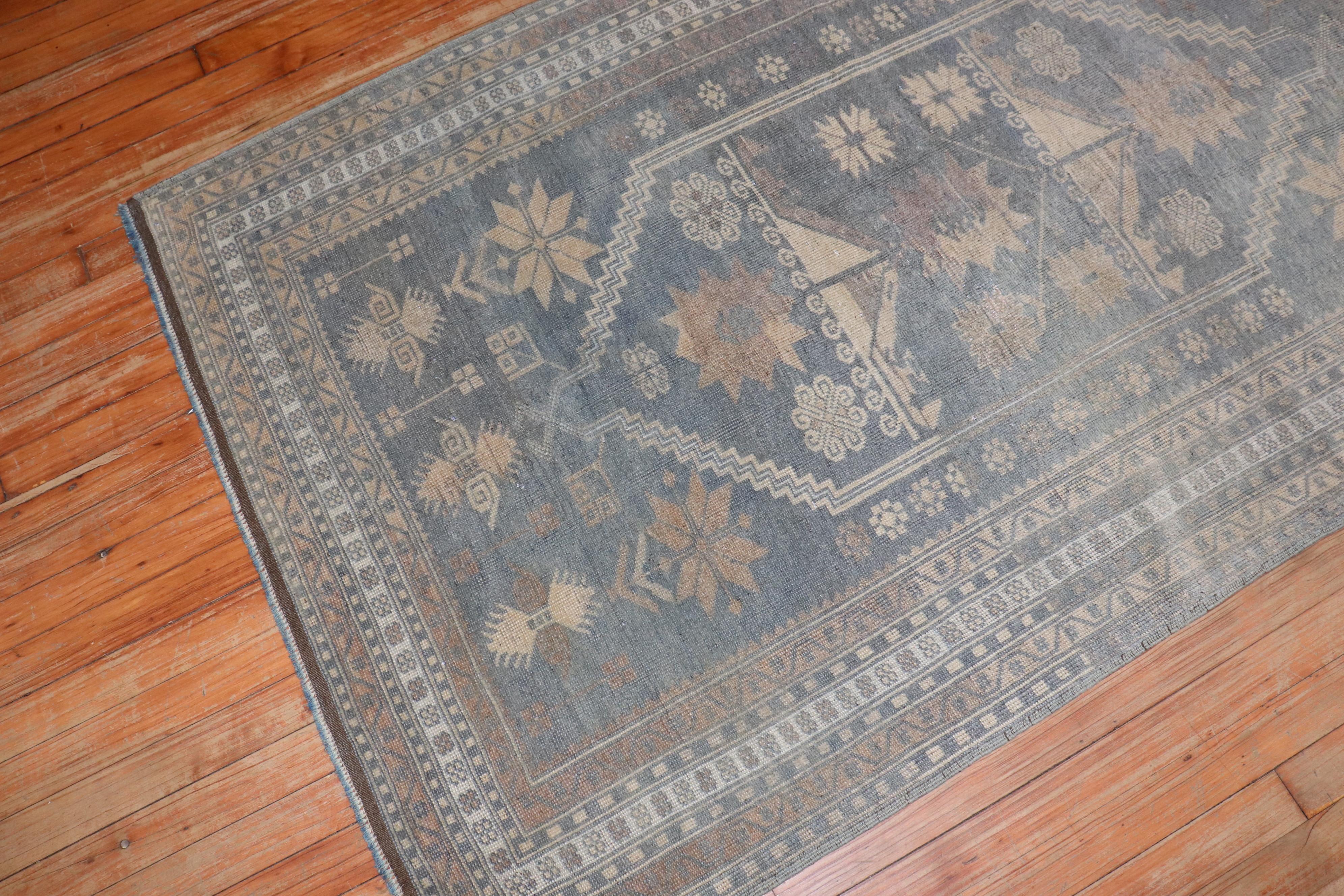 Zabihi Kollektion Stammesblauer türkischer Vintage-Teppich (Handgeknüpft) im Angebot