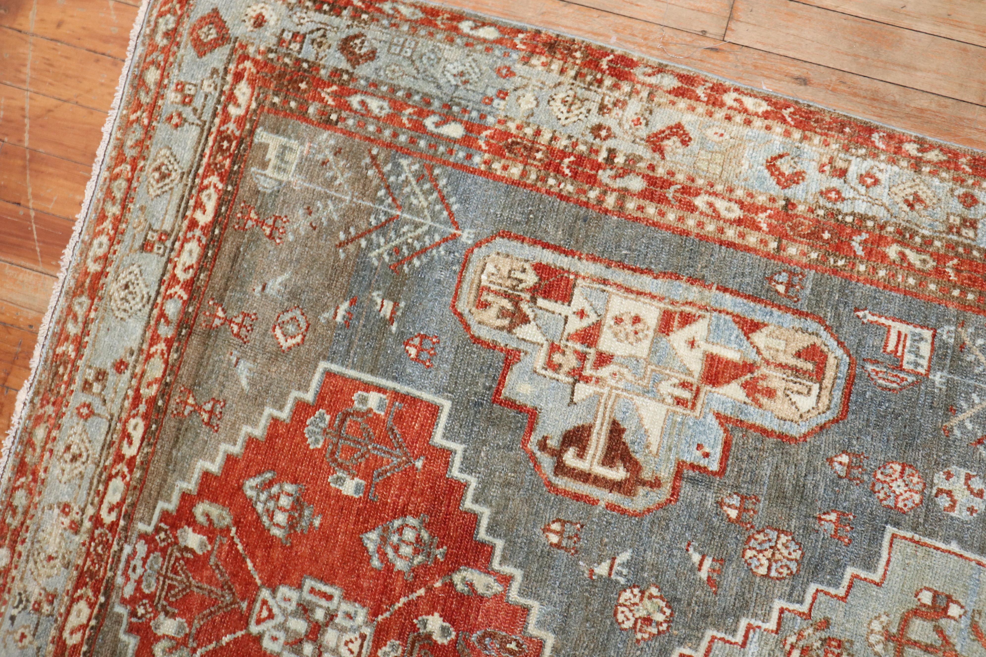 An accent Size Persian Malayer Tribal Rug from the 2nd quarter of the 20th century

Measures: 4' x 6'6''