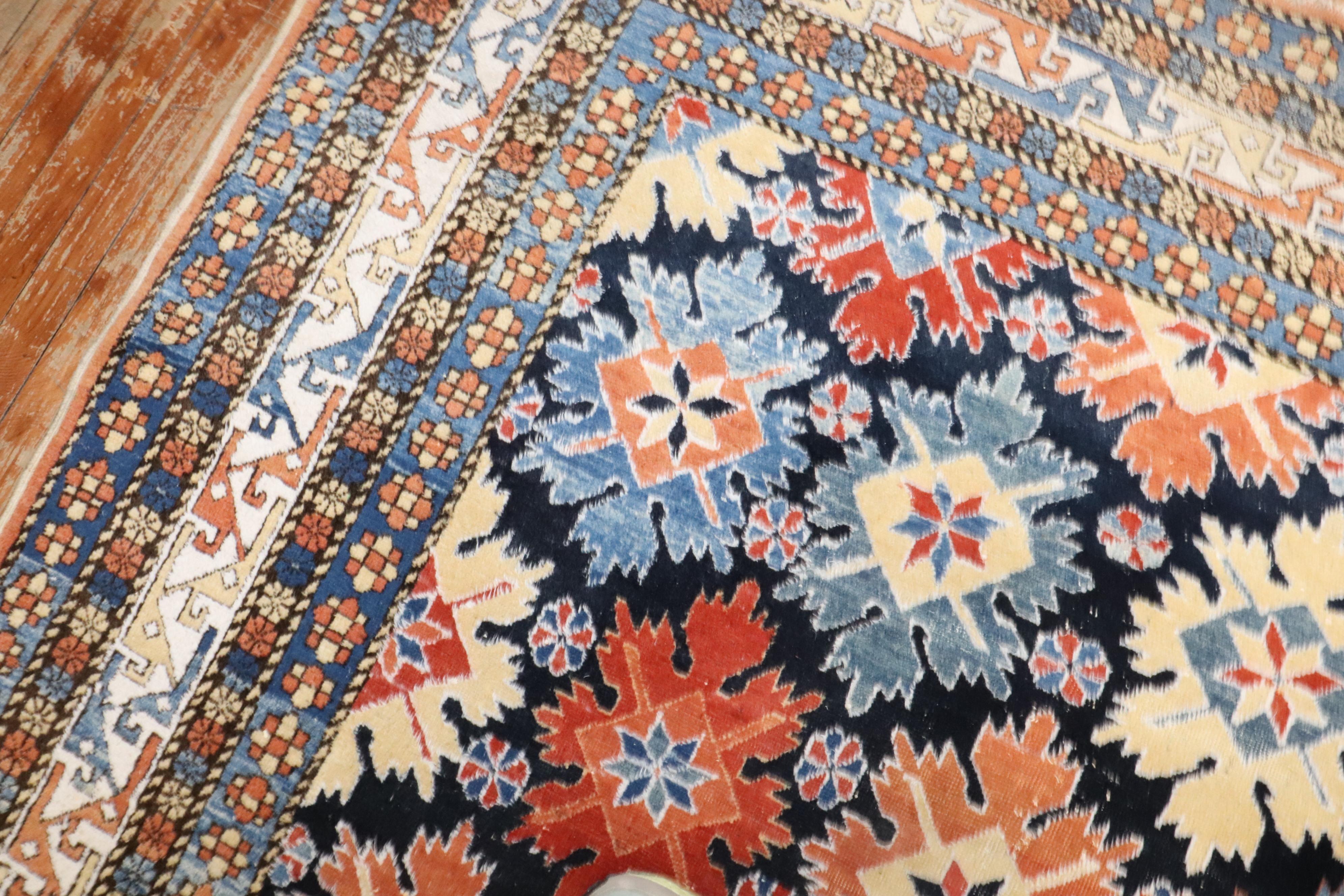 Tapis turc Azari d'inspiration vintage du Caucase flocon de neige de la collection Zabihi en vente 3