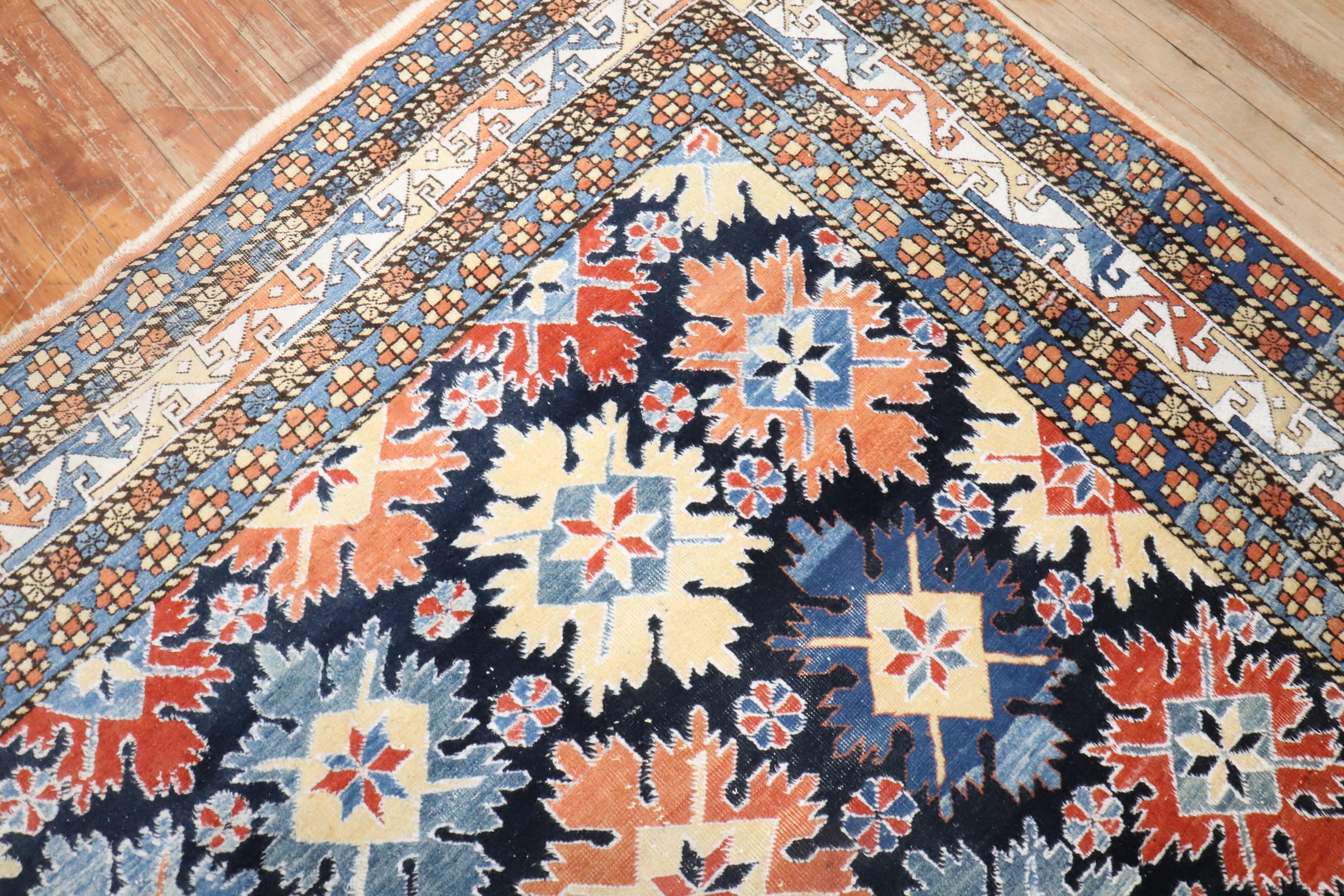 Tapis turc Azari d'inspiration vintage du Caucase flocon de neige de la collection Zabihi en vente 4