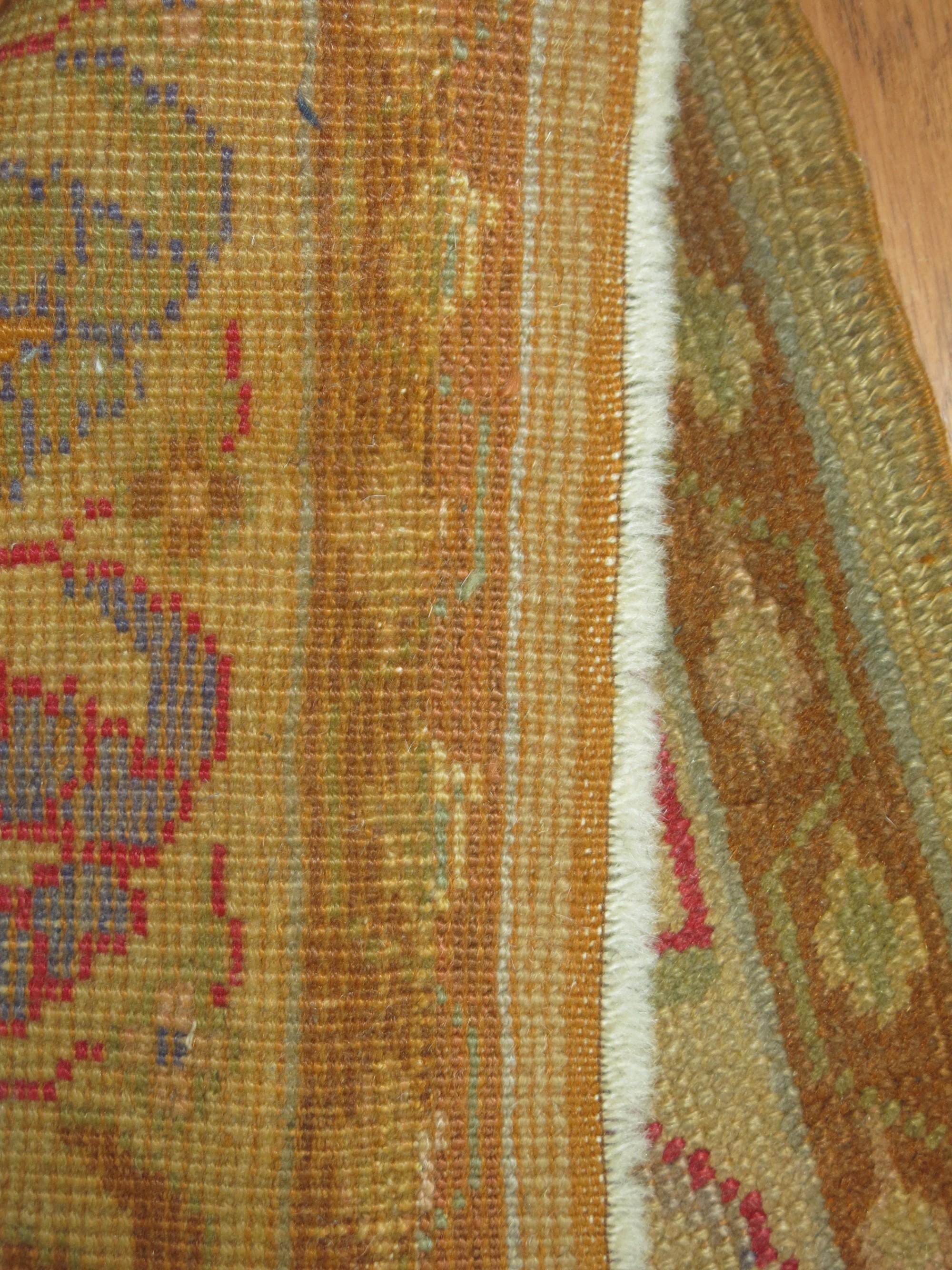 Zabihi Kollektion Türkischer Läufer mit Paisley-Motiv Kleine Größe im Zustand „Gut“ im Angebot in New York, NY