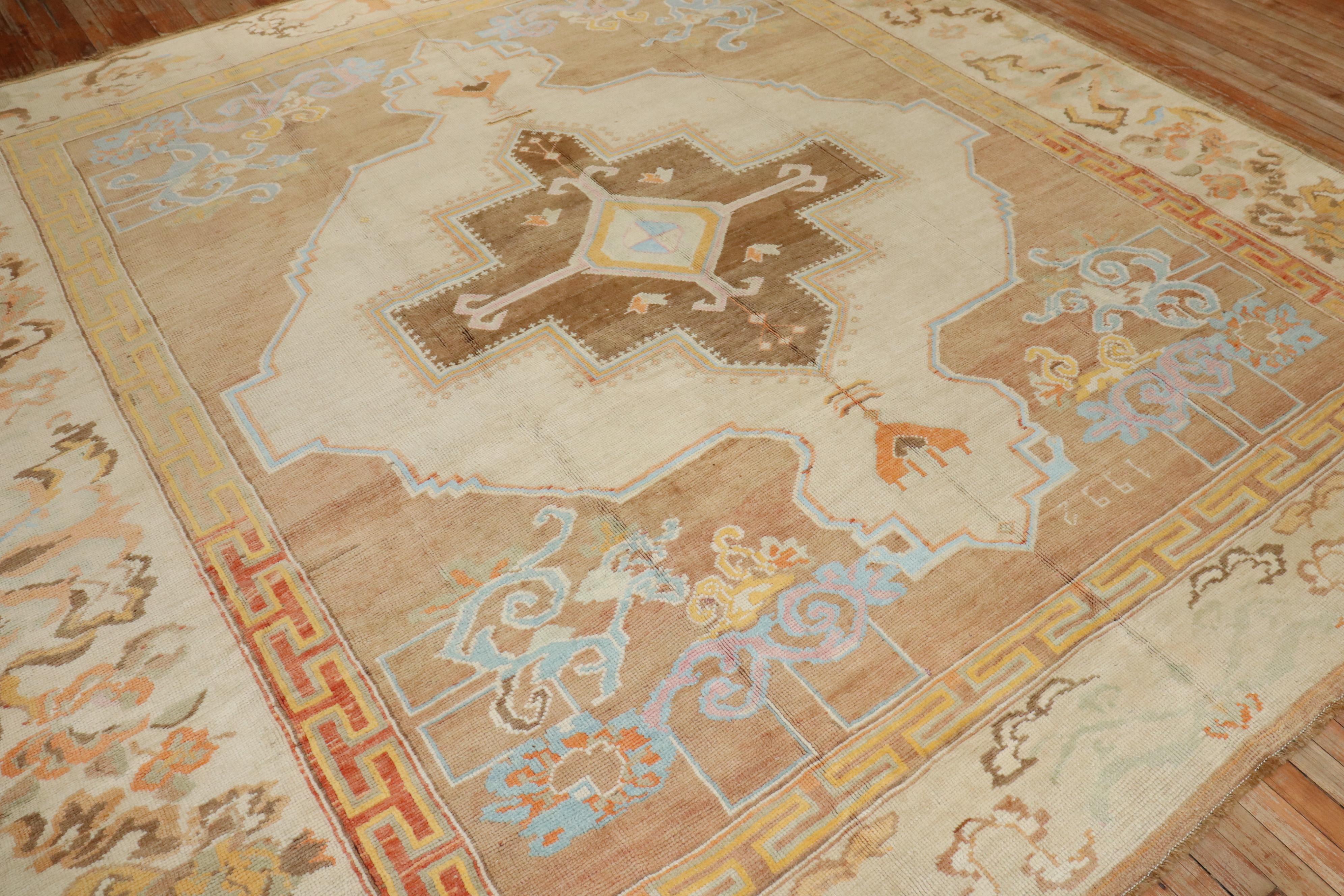 Zabihi Collection Türkisch Zimmer Größe Kars Quadrat 10 Fuß Teppich im Zustand „Gut“ im Angebot in New York, NY