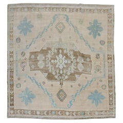 Tapis carré turc vintage collection Zabihi