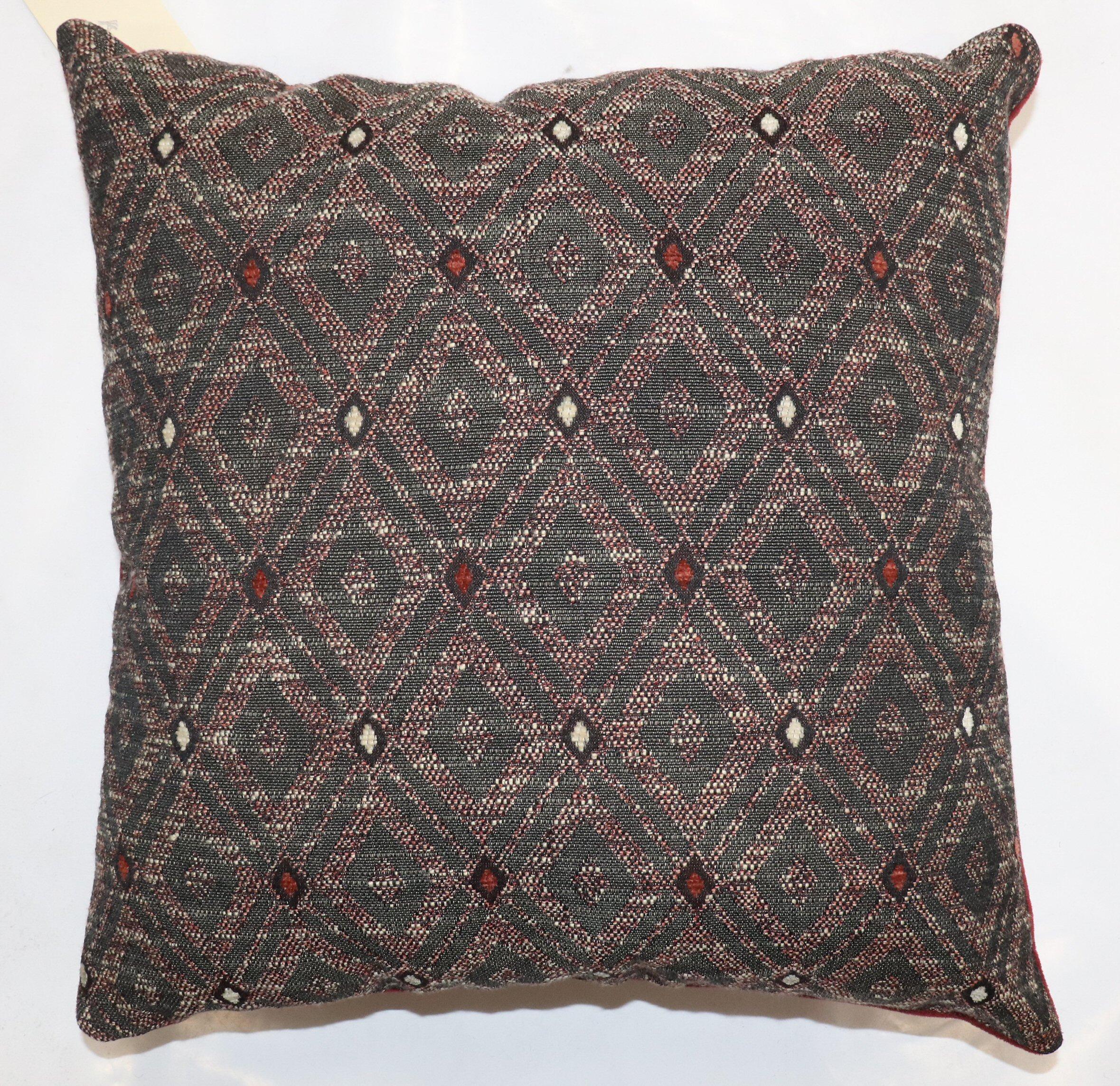 Cuscino tessile turco della Collection'S di Zabihi In condizioni buone in vendita a New York, NY