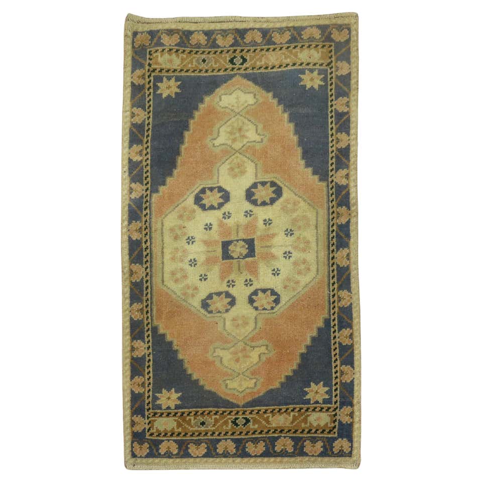 Zabihi Collection Pictorial Sheep Ram Animal Mini Rug For Sale at 1stDibs