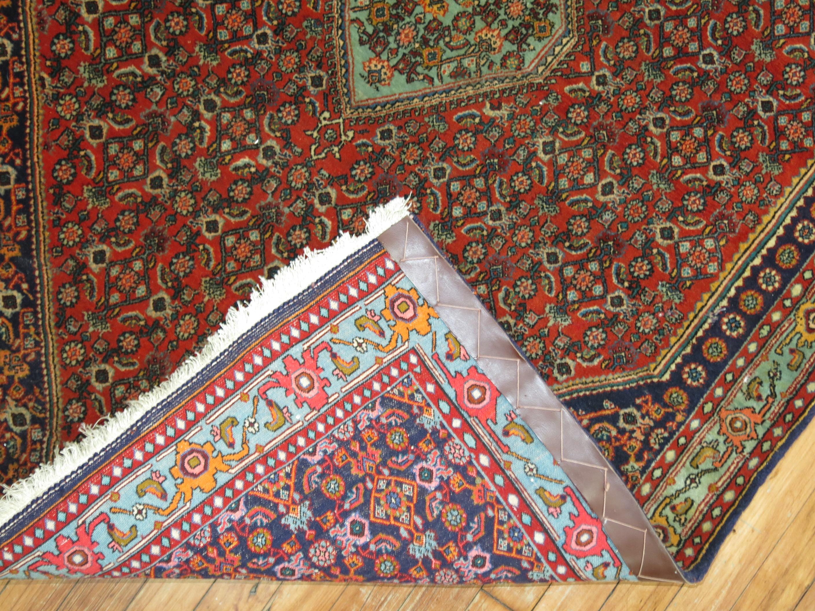 Zabihi Collection Vintage Fisch-Muster Persischer Bidjar-Teppich (Handgeknüpft) im Angebot