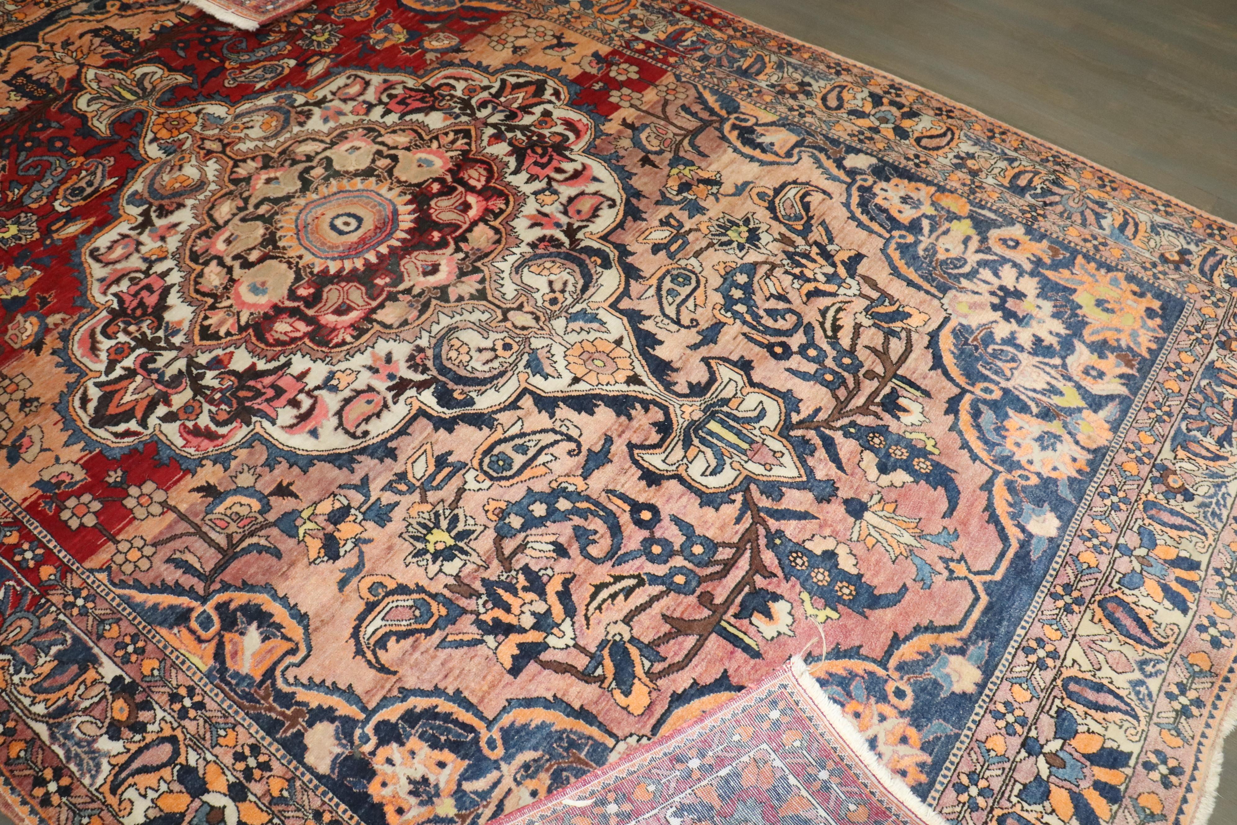 Zabihi Kollektion Vintage Persischer Bakhtiari Teppich (Handgeknüpft) im Angebot