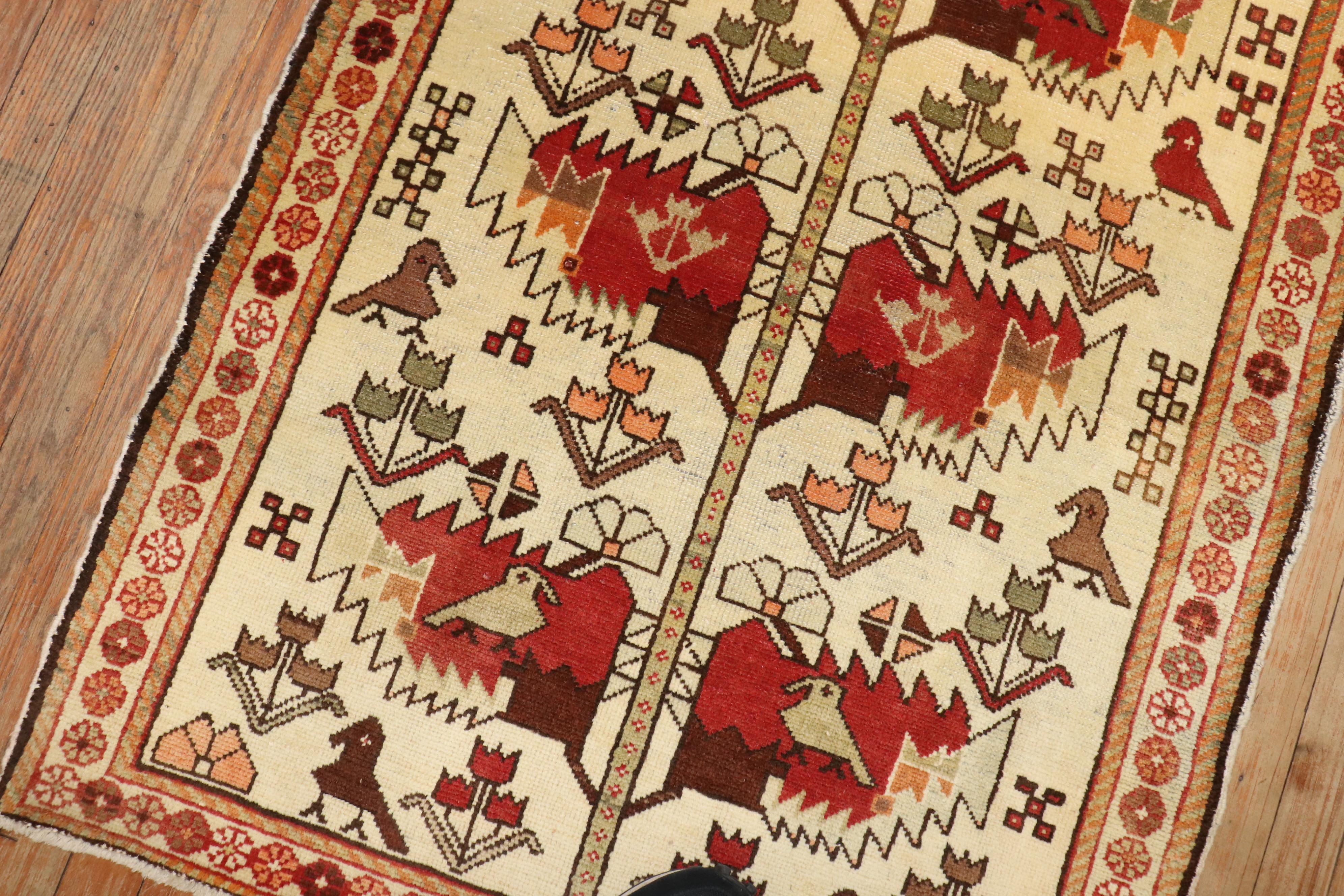 Zabihi Kollektion Vintage Persischer Pictorial-Teppich im Angebot 1