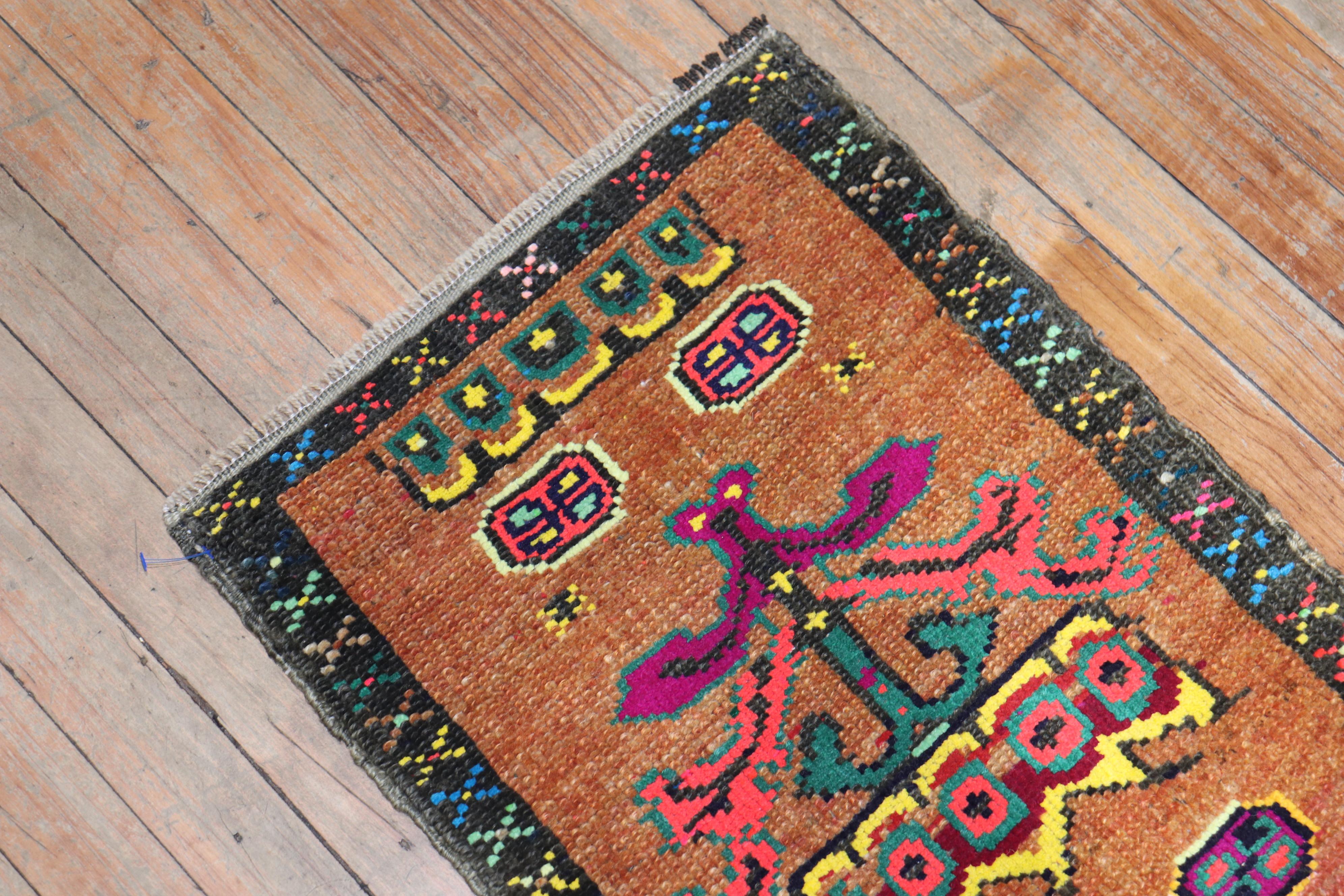 Adirondack Petit tapis turc vintage de la collection Zabihi en vente