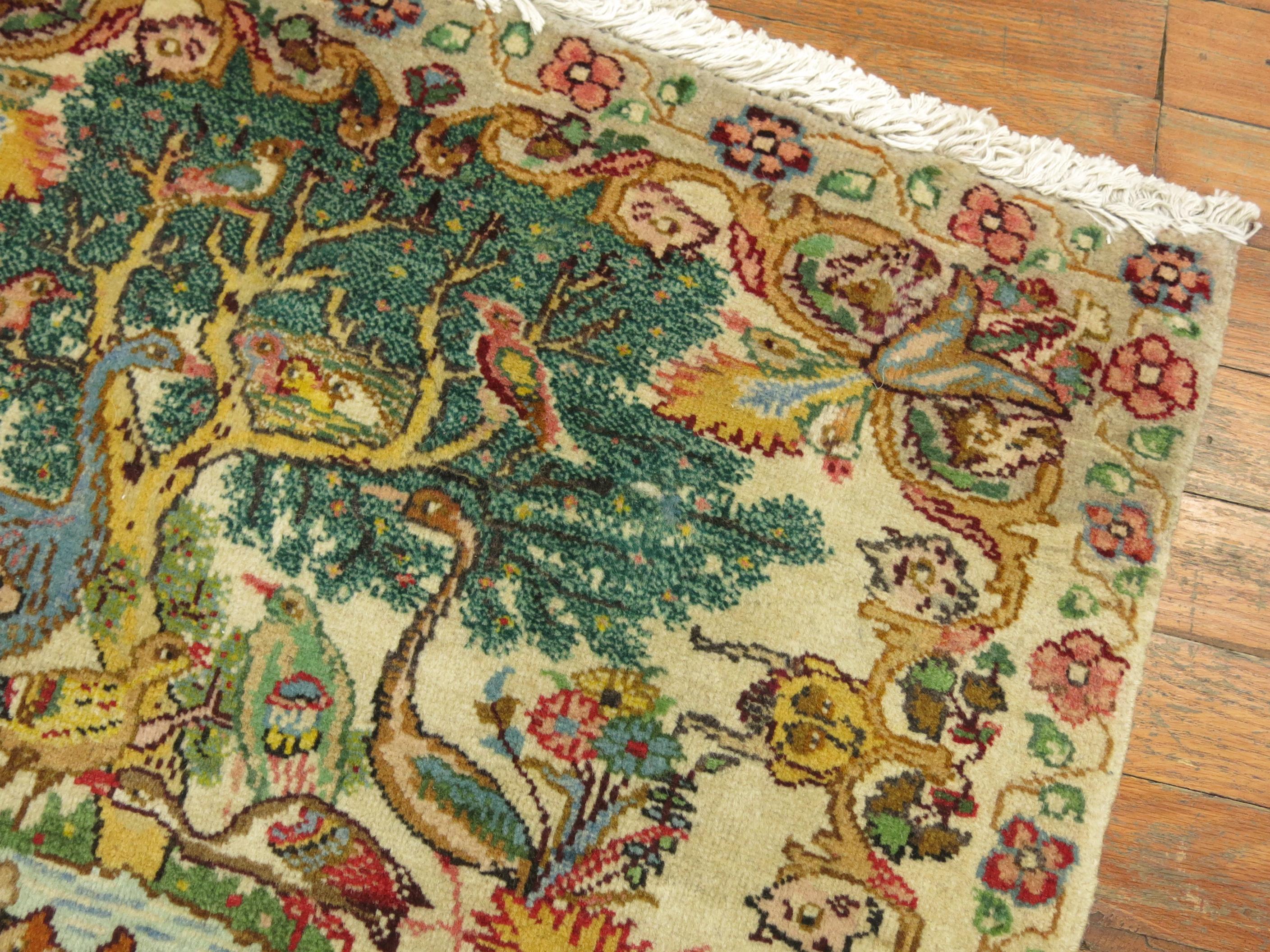 Zabihi Collection Vintage Tabriz Bildteppich (Persisch) im Angebot
