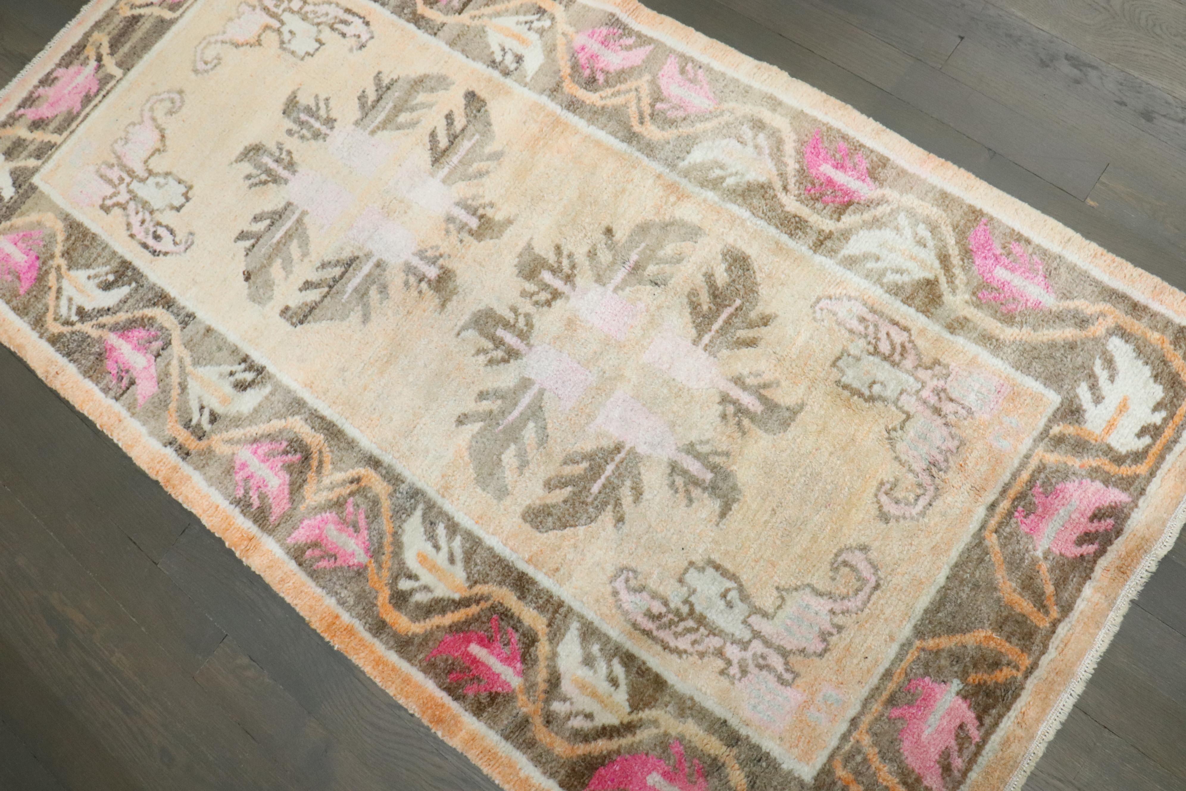 a mid-20th-century Feminine Color Tibetan Rug

Details
rug no.	j4331
size	2' 8