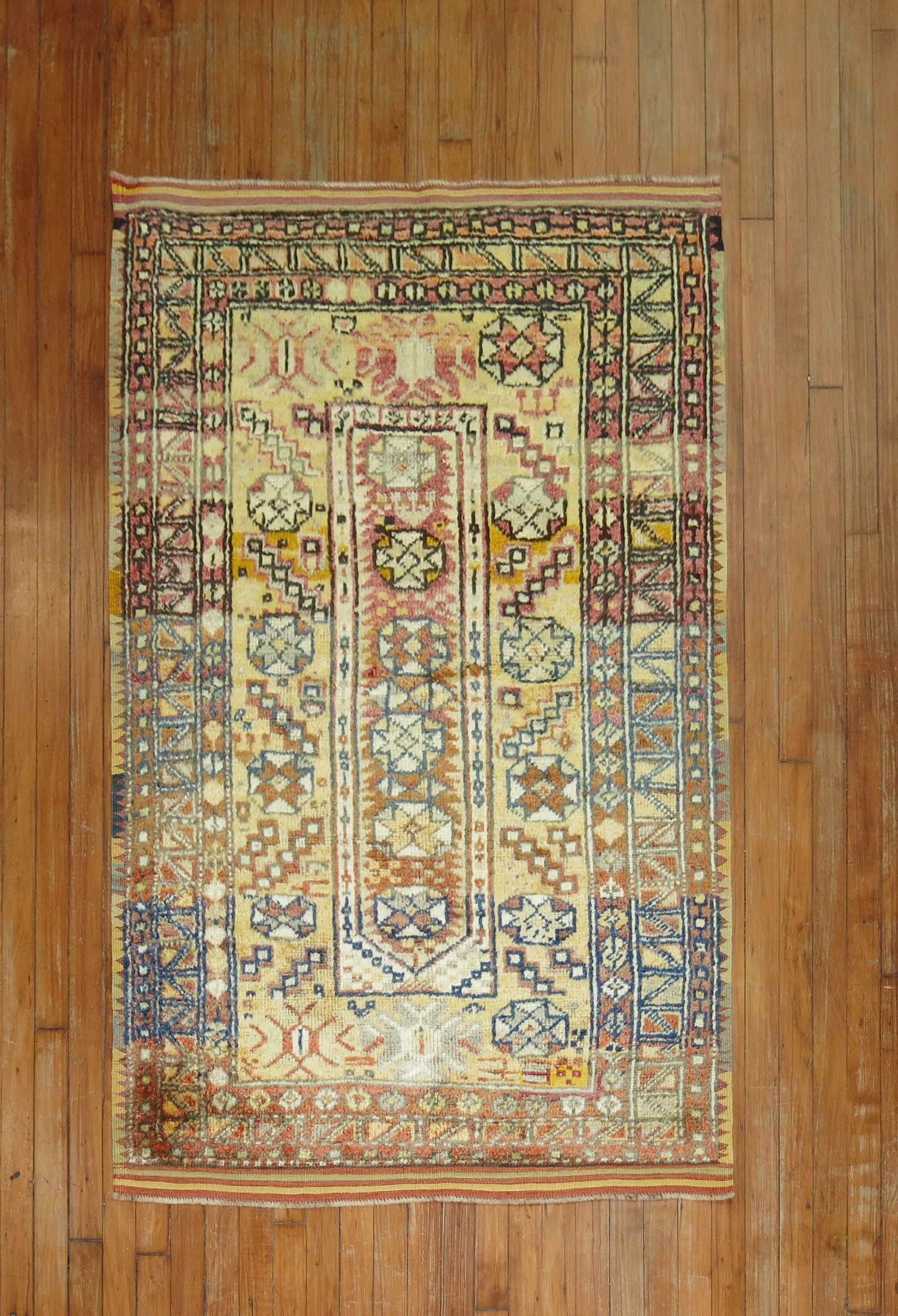 Midcentury Turkish Anatolian throw size rug

Measures: 3'6'' x 5'7''.
