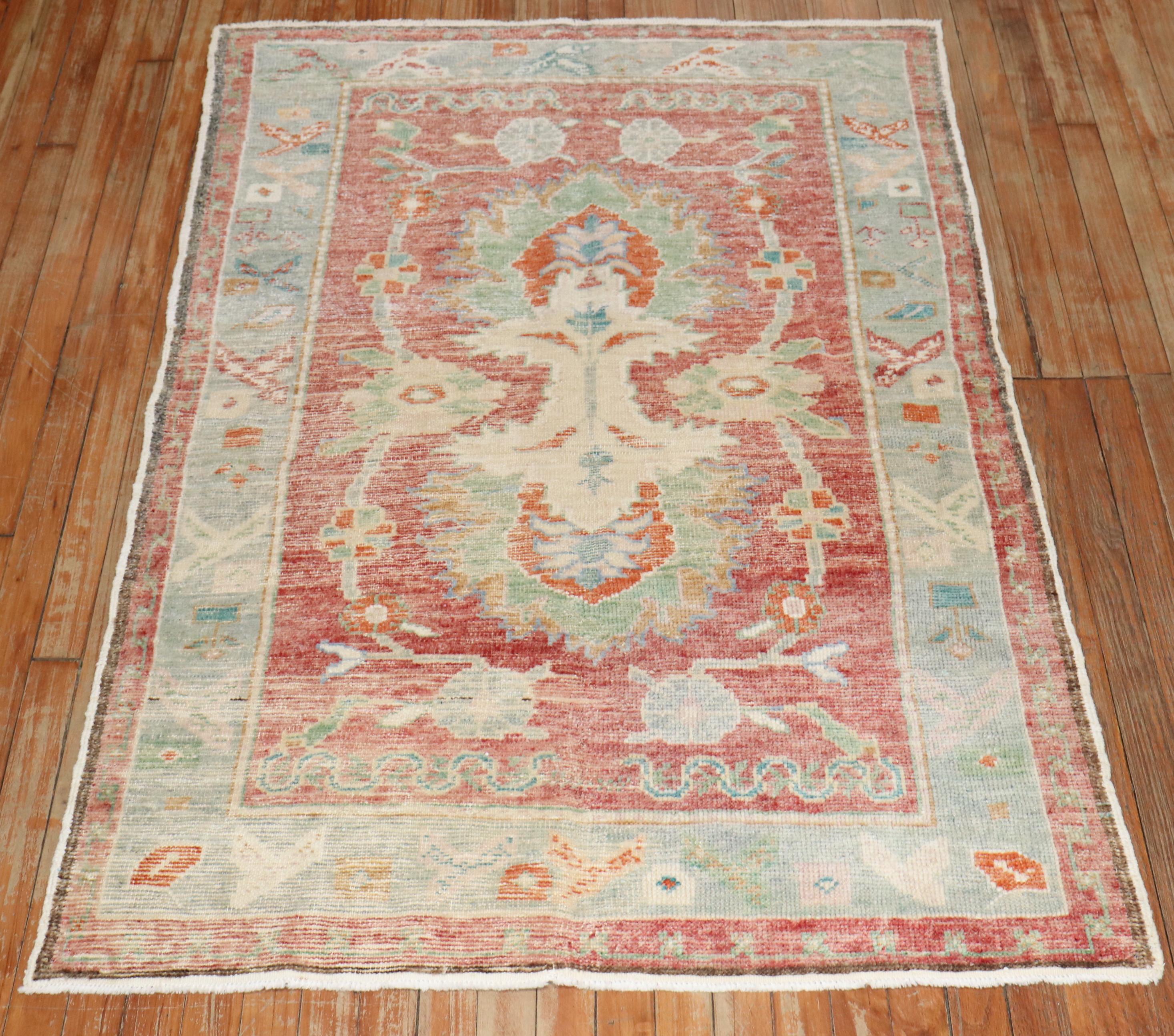 mid 20th century turkish anatolian scatter size rug 

rug no.	30945
size	3'7