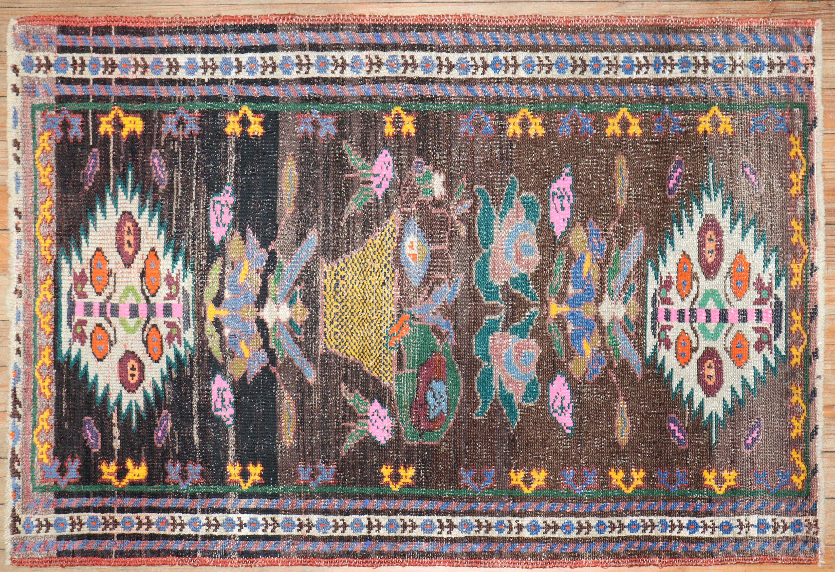 Colección Zabihi Alfombra Turca Vintage de Anatolia Pequeña De campo en venta