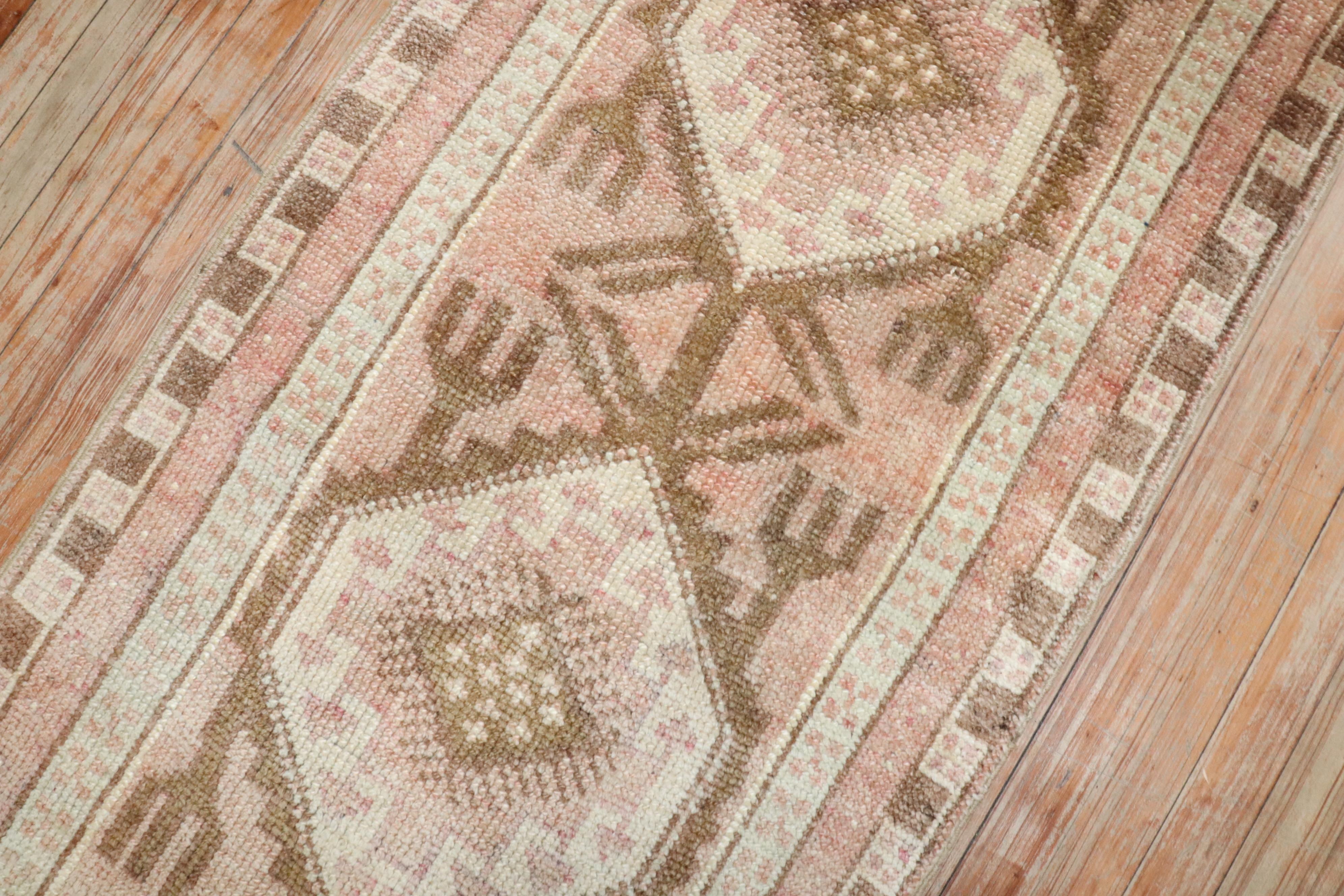 Turc Collection S Vintage By Anatolian Tribal Small Runner (Chemin de table) en vente