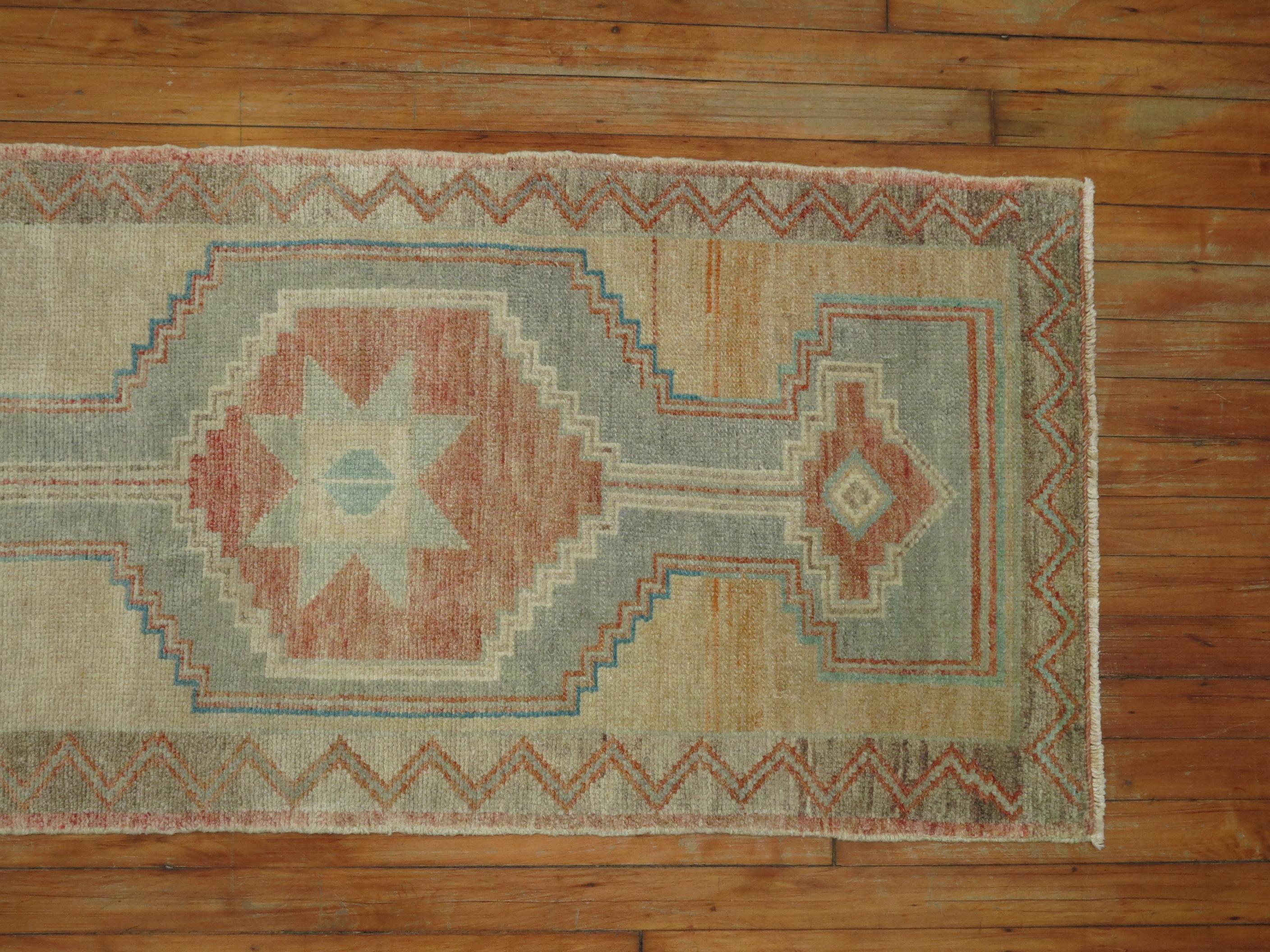 Turco Runner anatolico stretto turco d'epoca della Collection'S di Zabihi in vendita