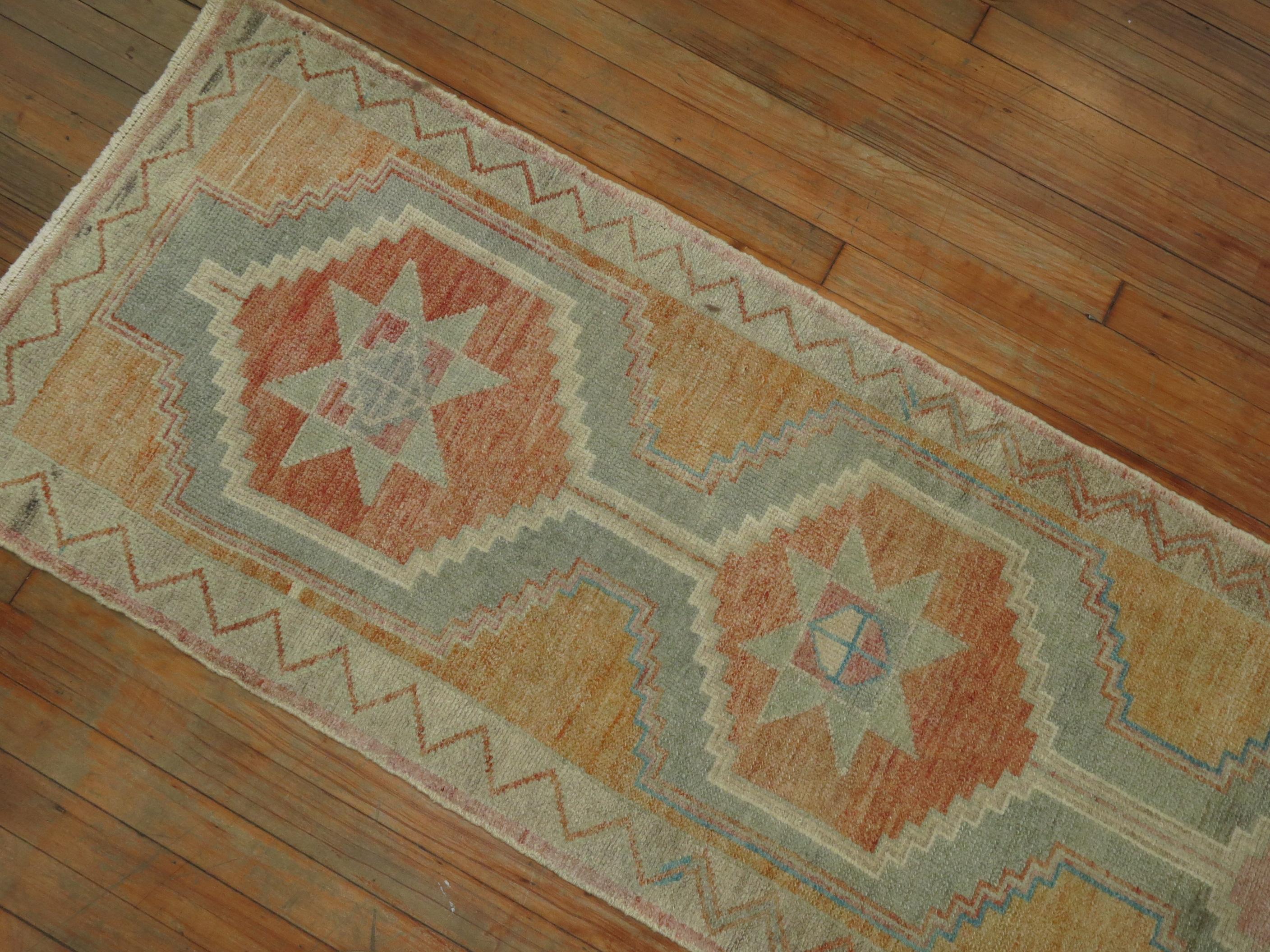 Runner anatolico stretto turco d'epoca della Collection'S di Zabihi In condizioni buone in vendita a New York, NY