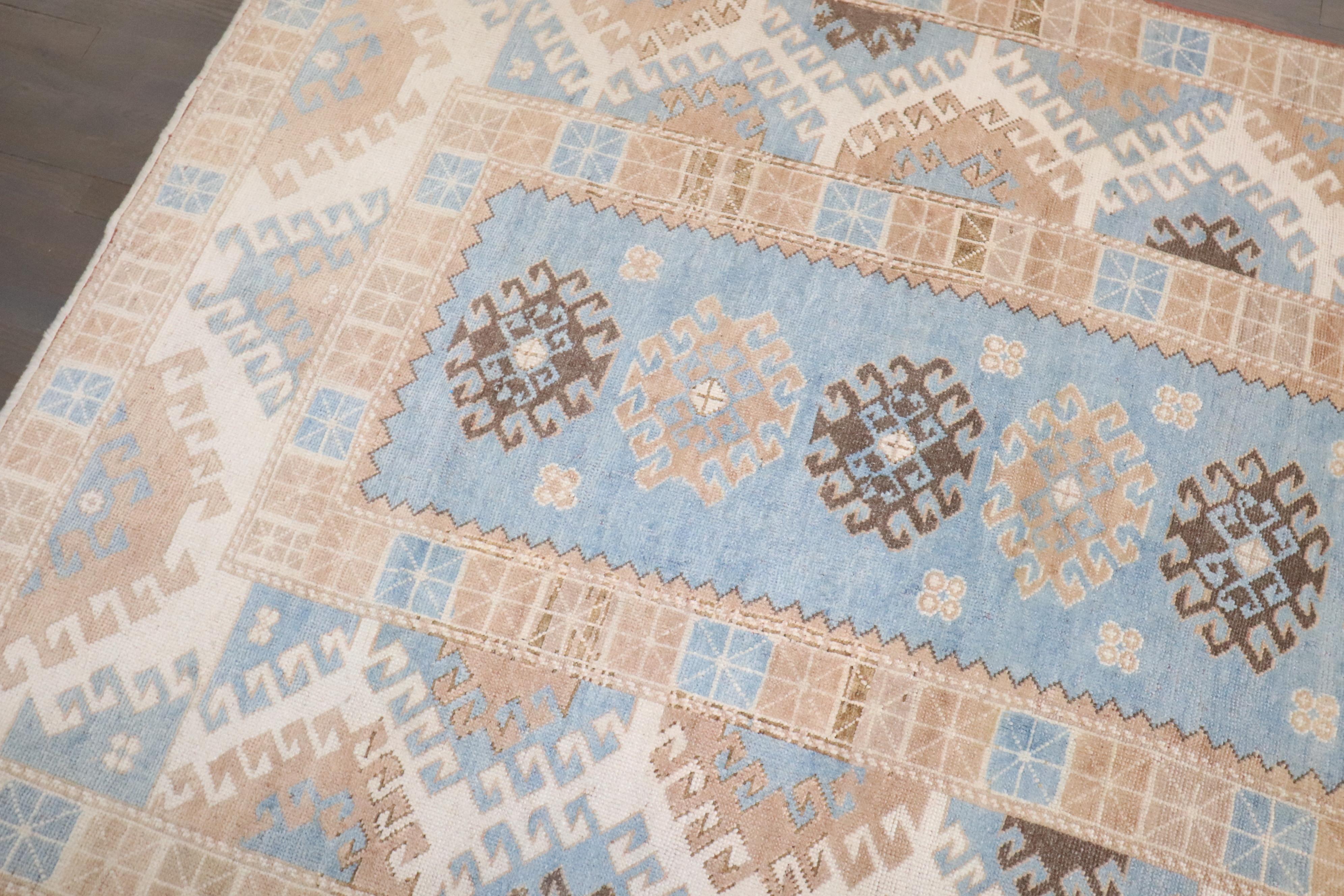 Zabihi Collection Vintage Türkisch  Teppich im Zustand „Gut“ im Angebot in New York, NY