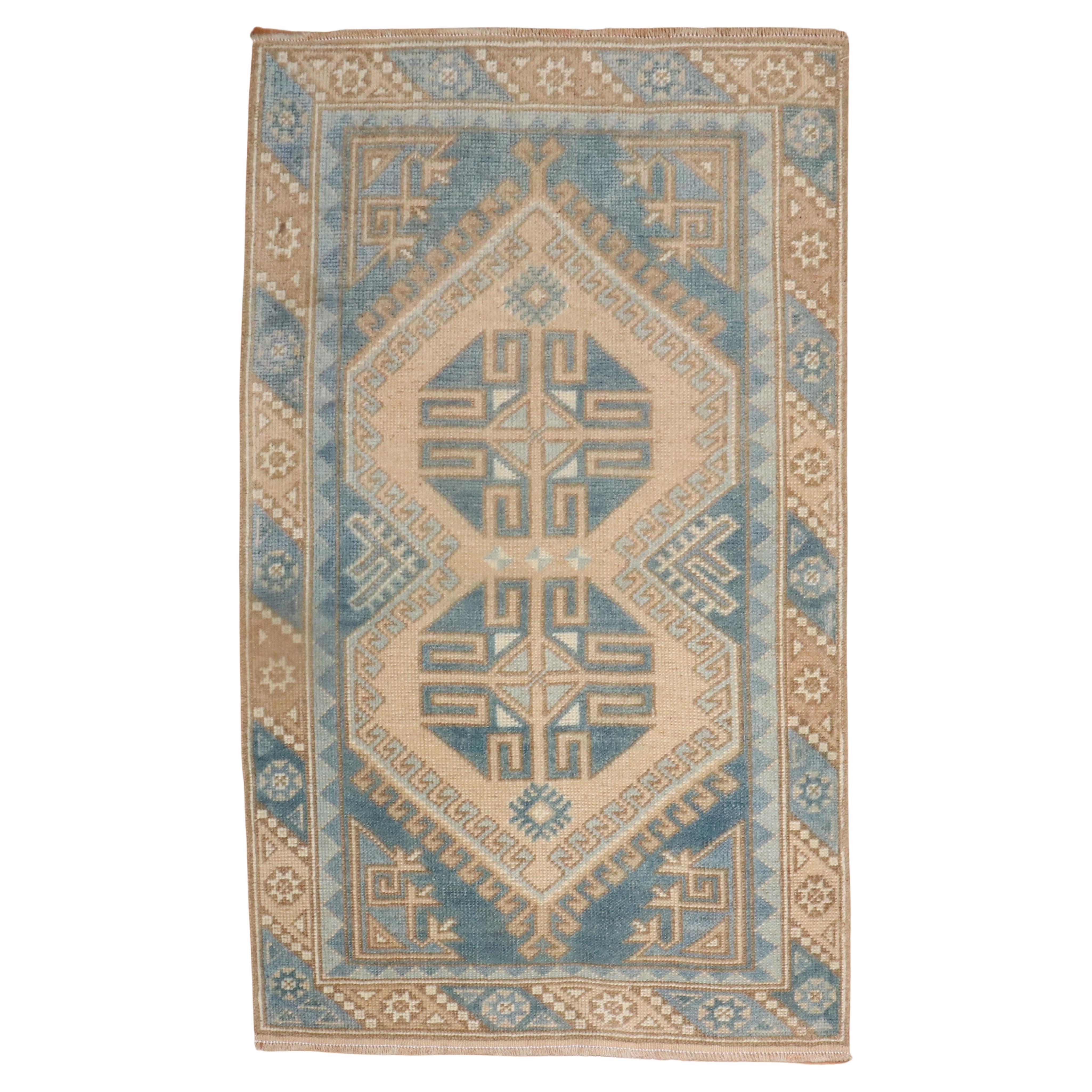 Petit tapis turc vintage collection Zabihi