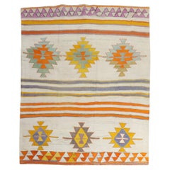 Kilim turco quadrato vintage della Collection
S di Zabihi Kilim turco quadrato vintage della Collection
S di Zabihi