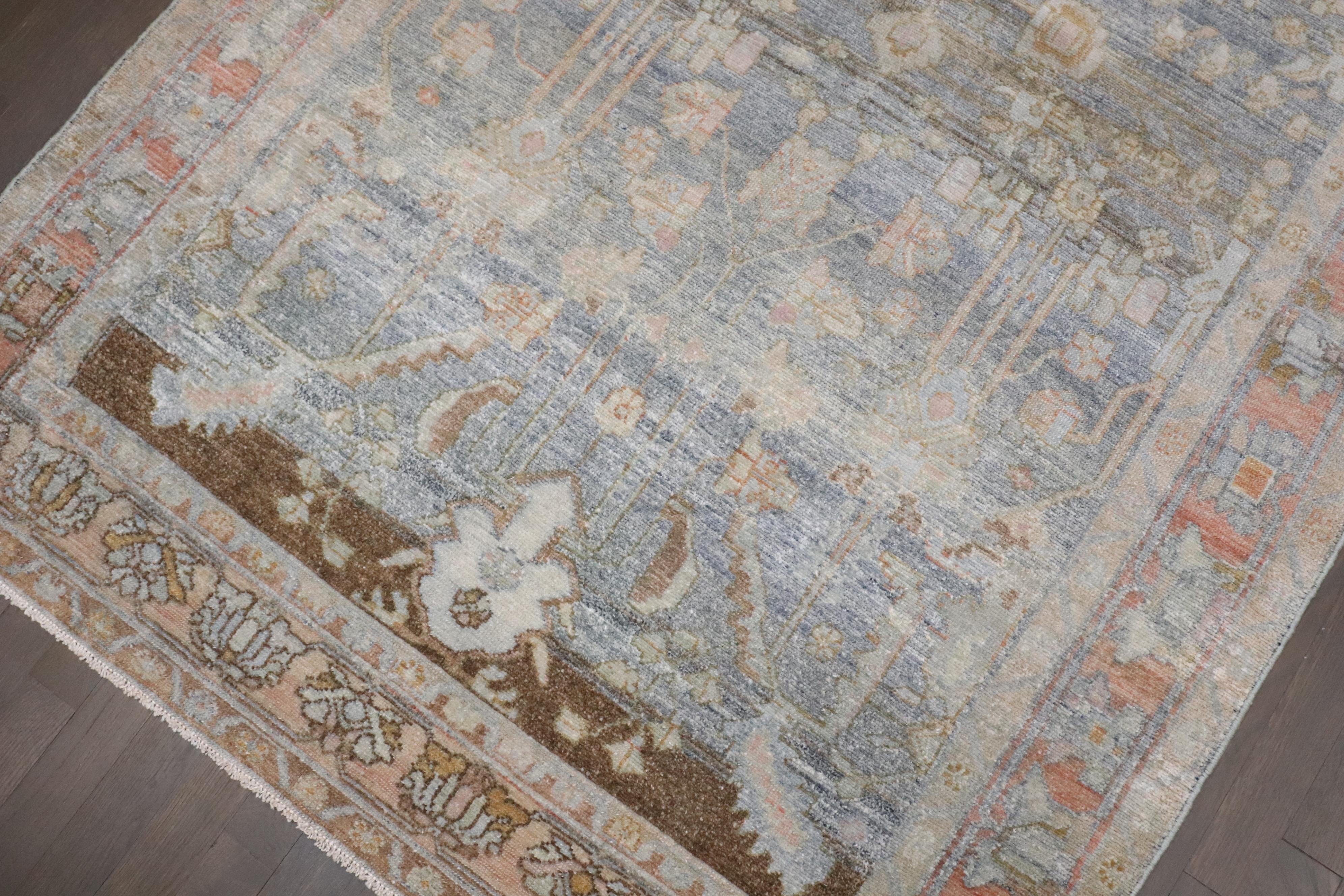 Annodato a mano Zabihi Collection Whimsical Antique Persian Malayer Accent Size Rug in vendita