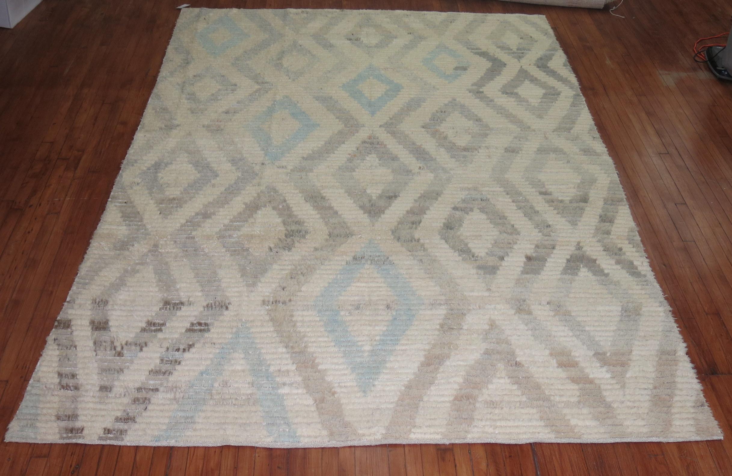 Zabihi Collection White Blue Gray Modern Turkish Tulu Carpet For Sale 2