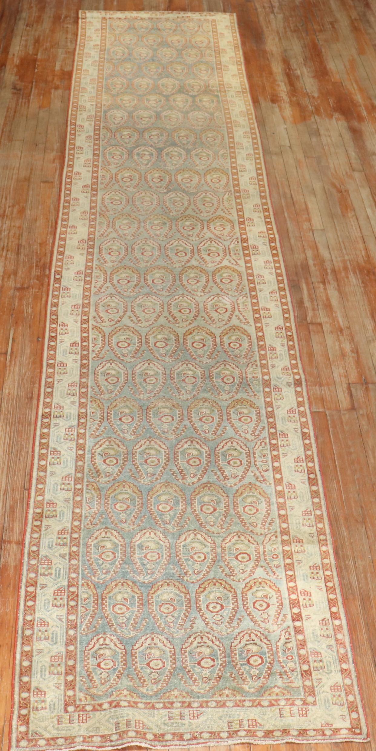 Zabihi Collection Ancho Largo Persa Malayer Paisley Traves de Mesa en venta 1