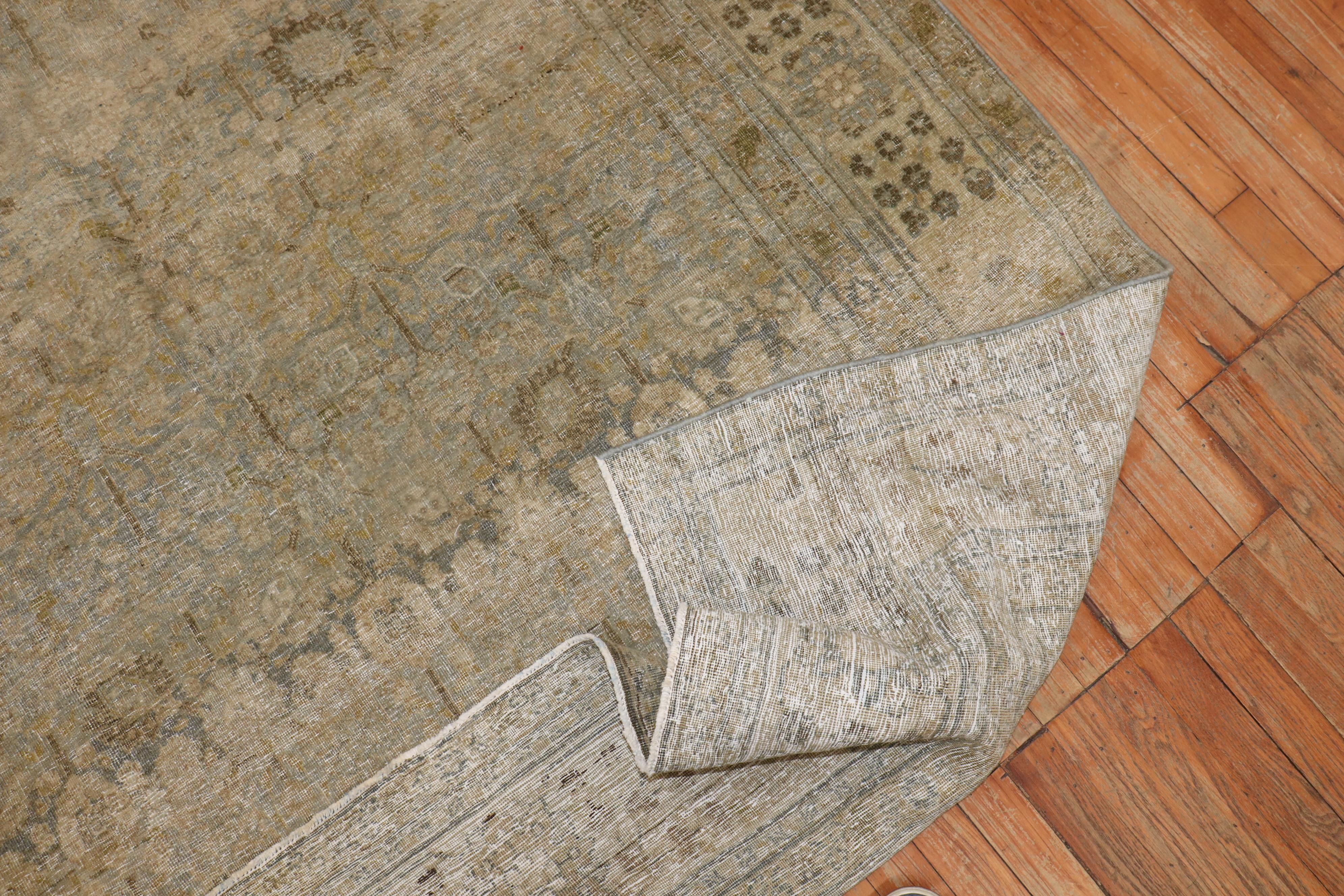 Zabihi Collection Getragener antiker persischer Bidjar-Teppich im Angebot 5