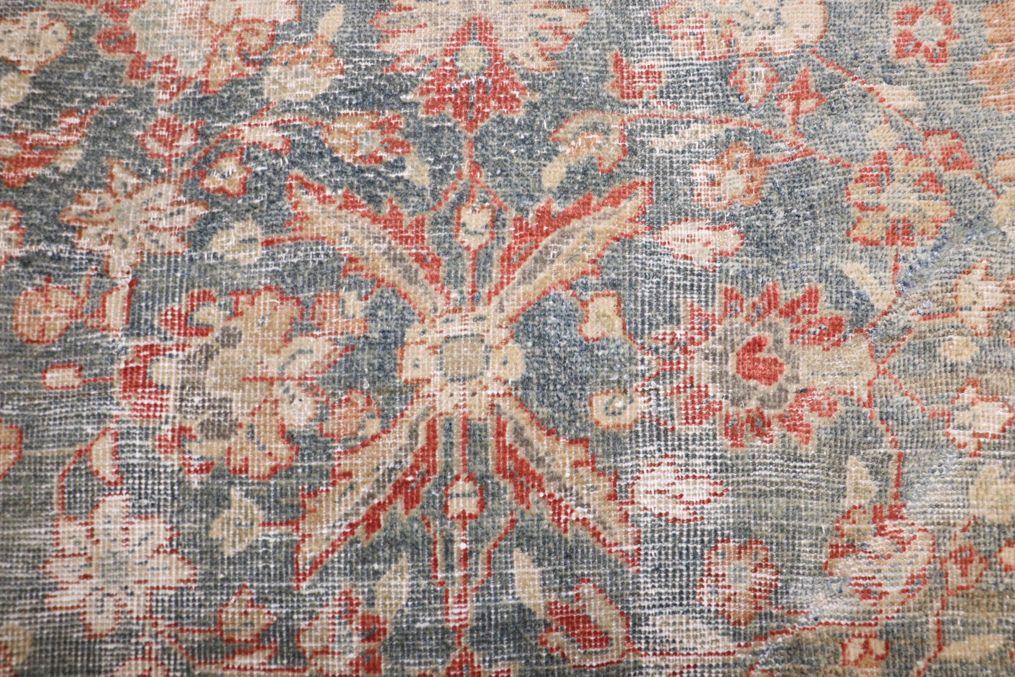 Annodato a mano Tappeto Zabihi Collection'S Antico Persiano Mahal Usurato in vendita