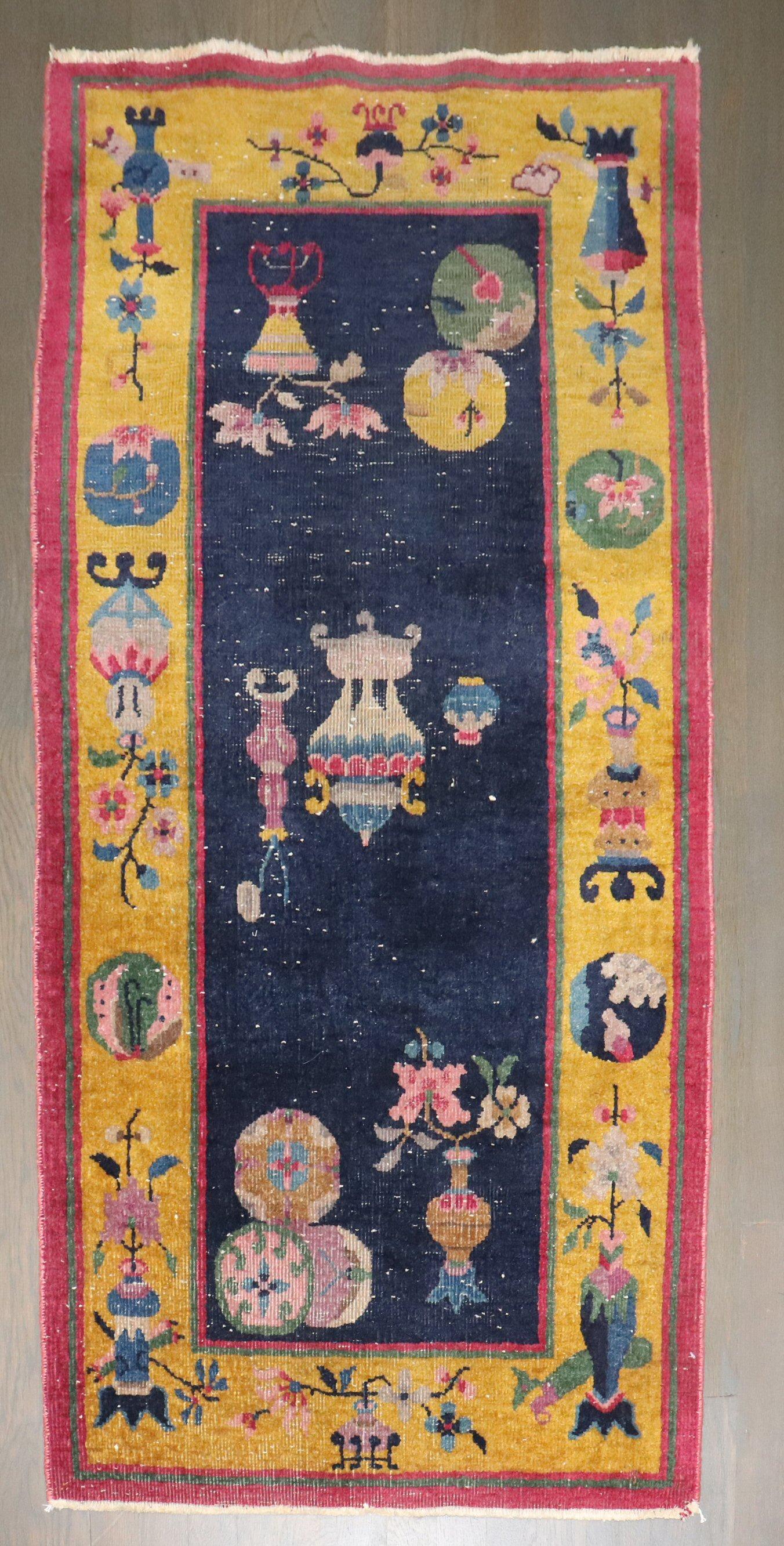 Collection Sal, tapis chinois usé de style Art Déco Bon état - En vente à New York, NY