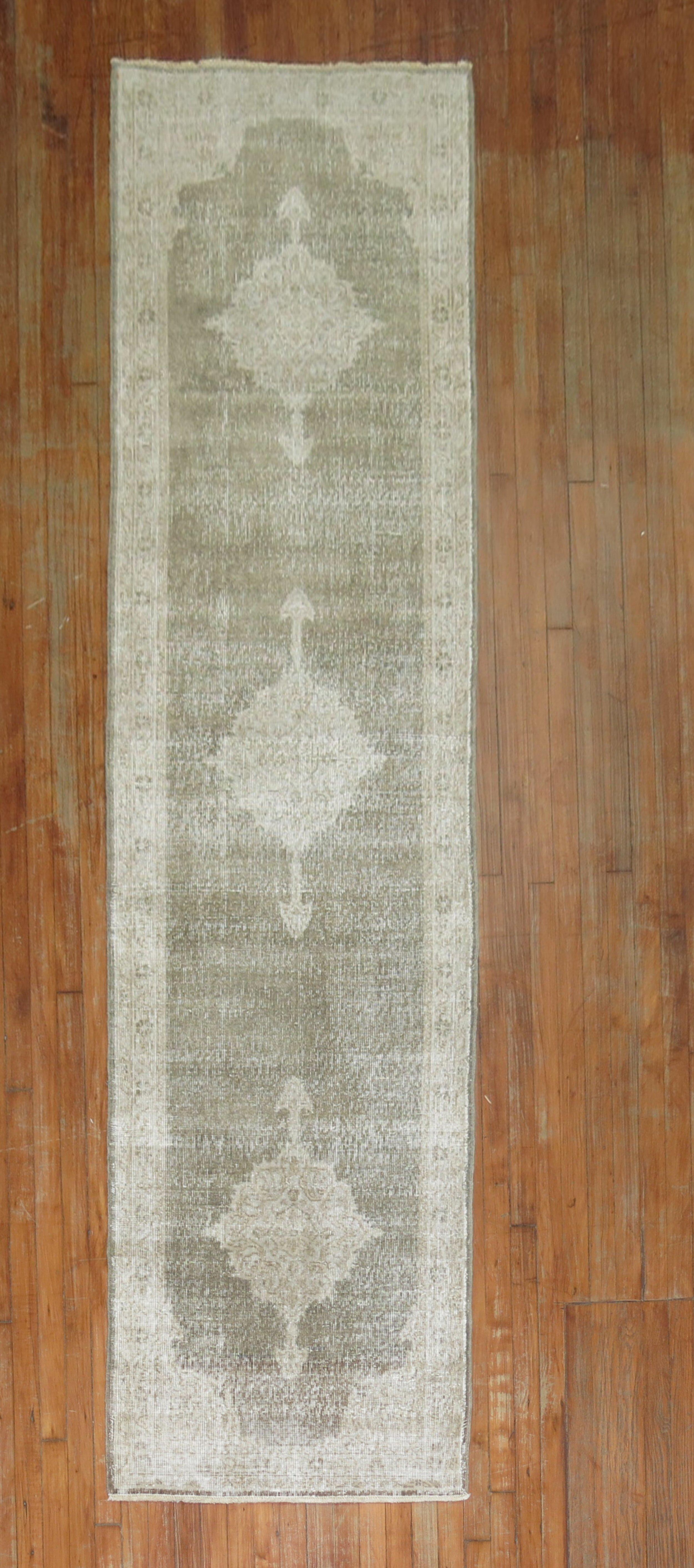 a 3rd quarter of the 20th century predominantly gray tone Turkish Runner.

2'8'' x 10'