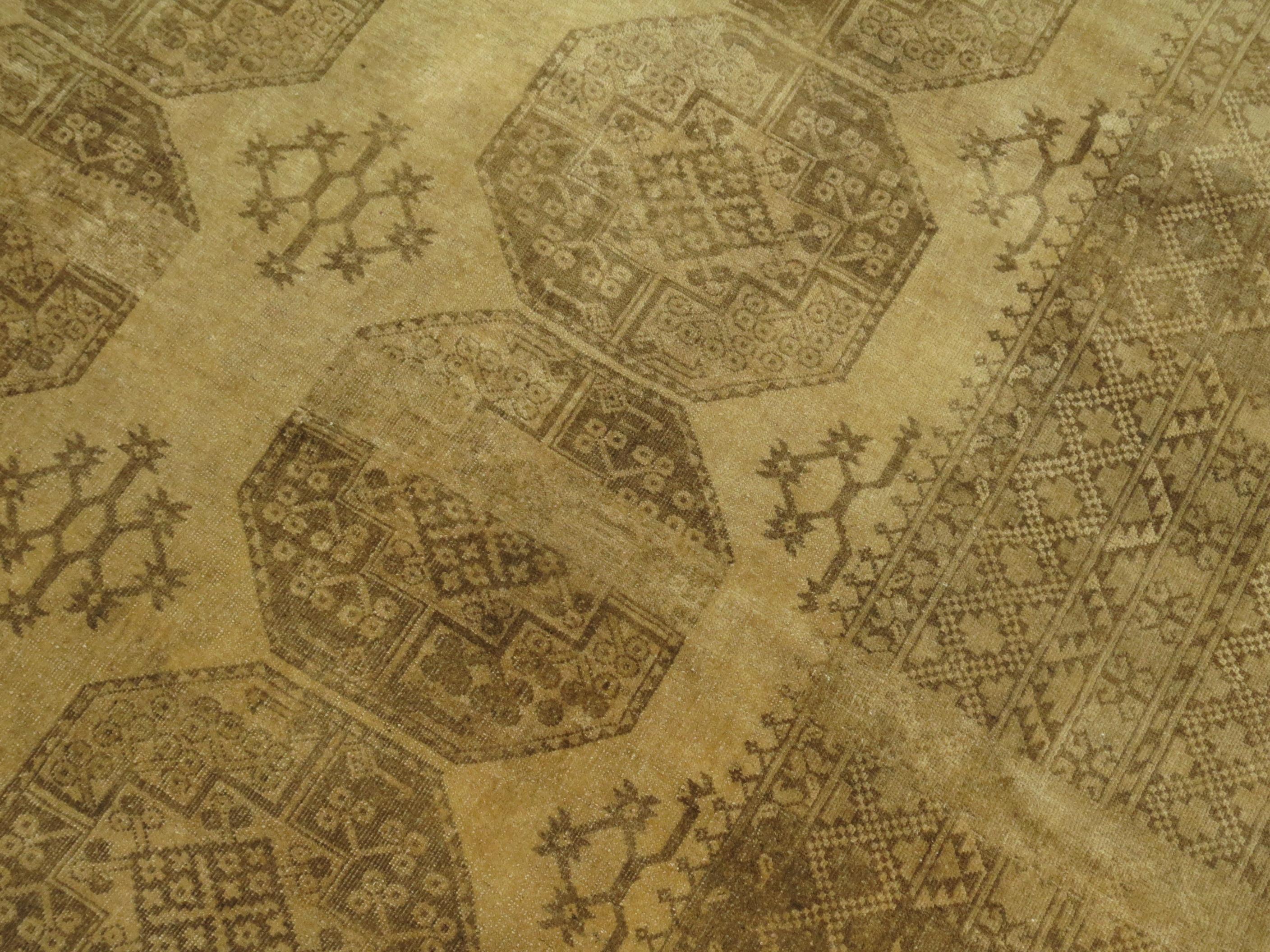 20ième siècle Tapis Tribal Ersari de la Collection Zabihi Jaune Beige Crème en vente