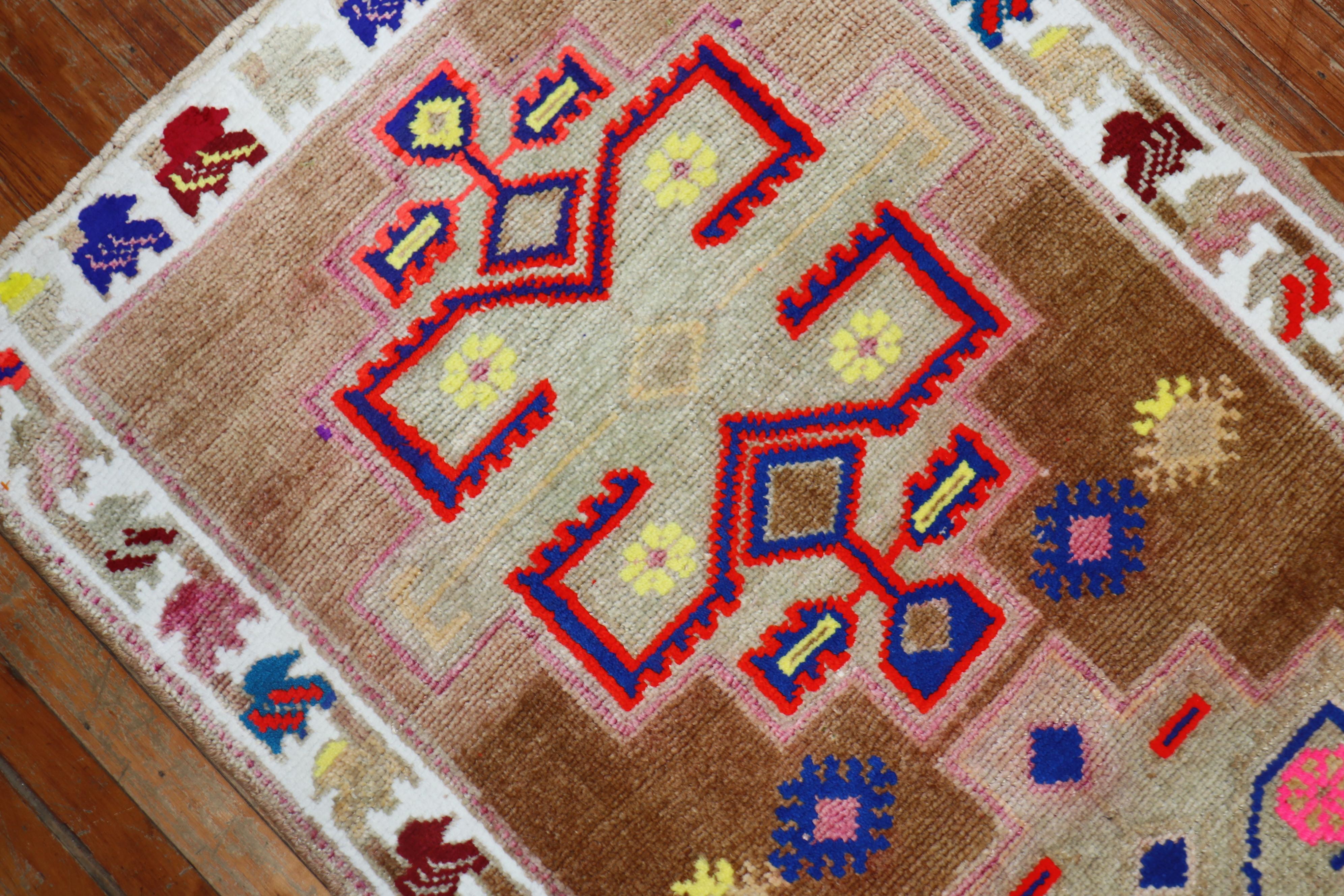 Zabihi Bunte Vintage Türkisch Anatolische Läufer im Angebot 3