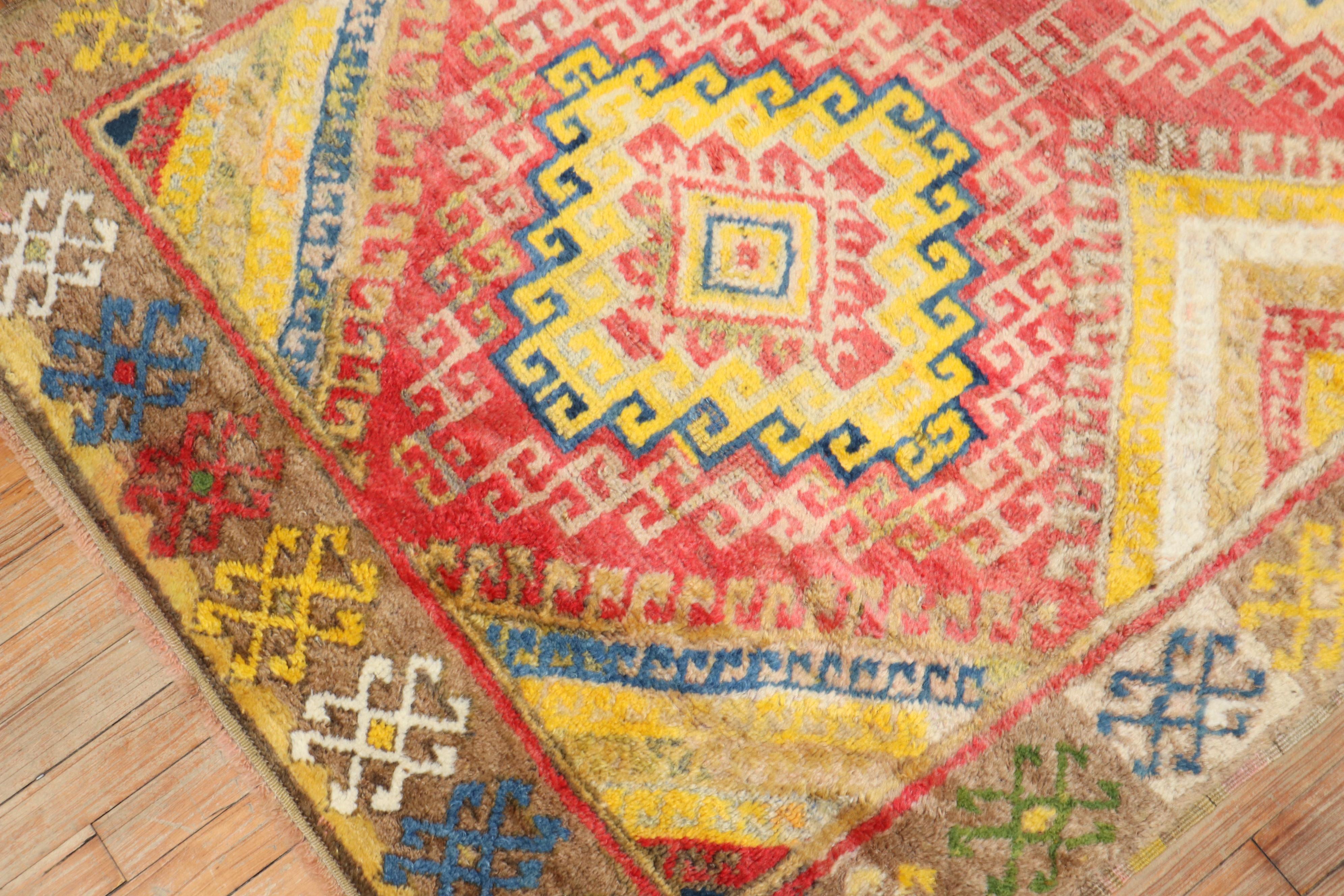 Zabihi Rug Collection Schillernder türkischer Konya-Teppich im Vintage-Stil (Türkisch) im Angebot