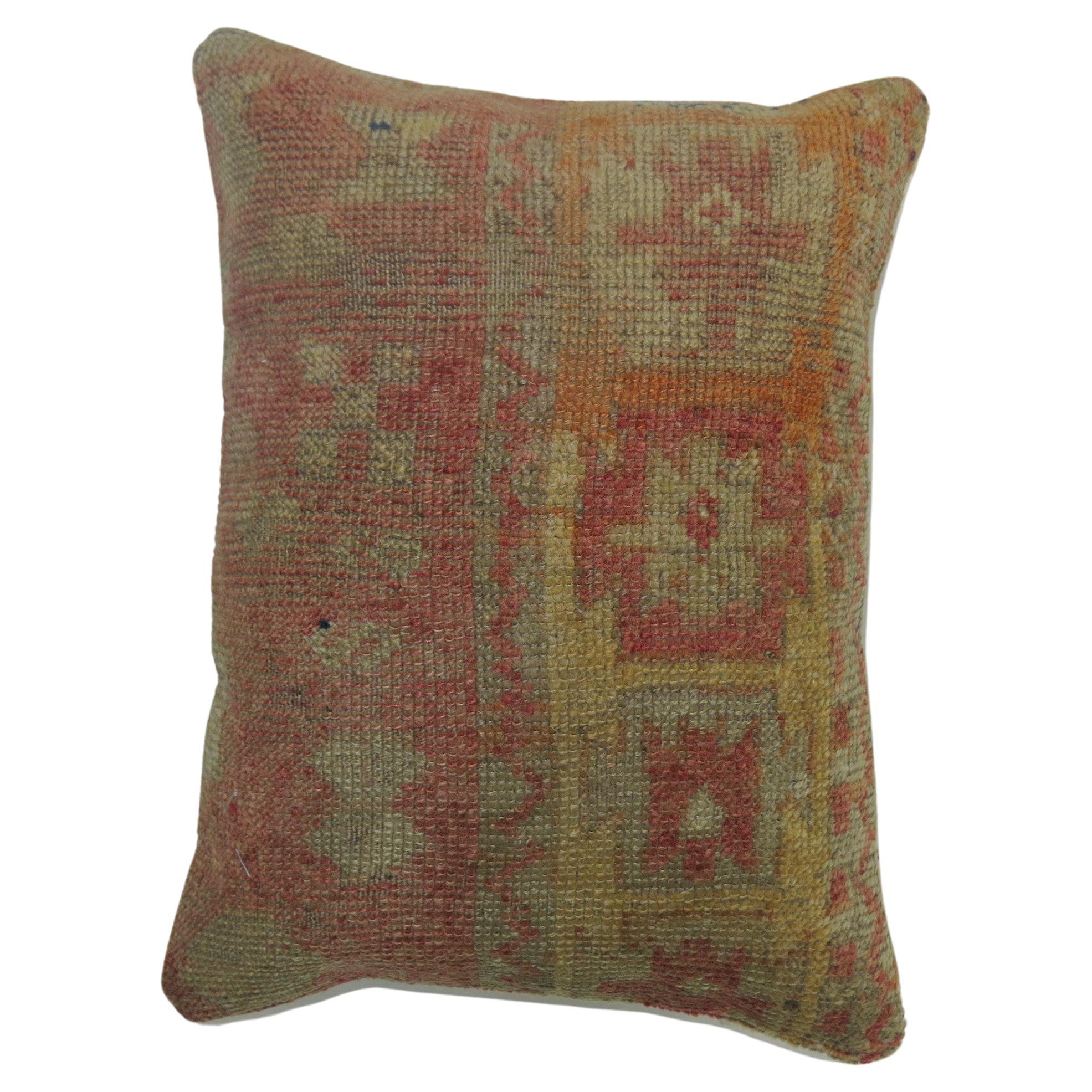 Zabihi Warm Vintage Turkish Rug Pillow (oreiller en forme de tapis turc)