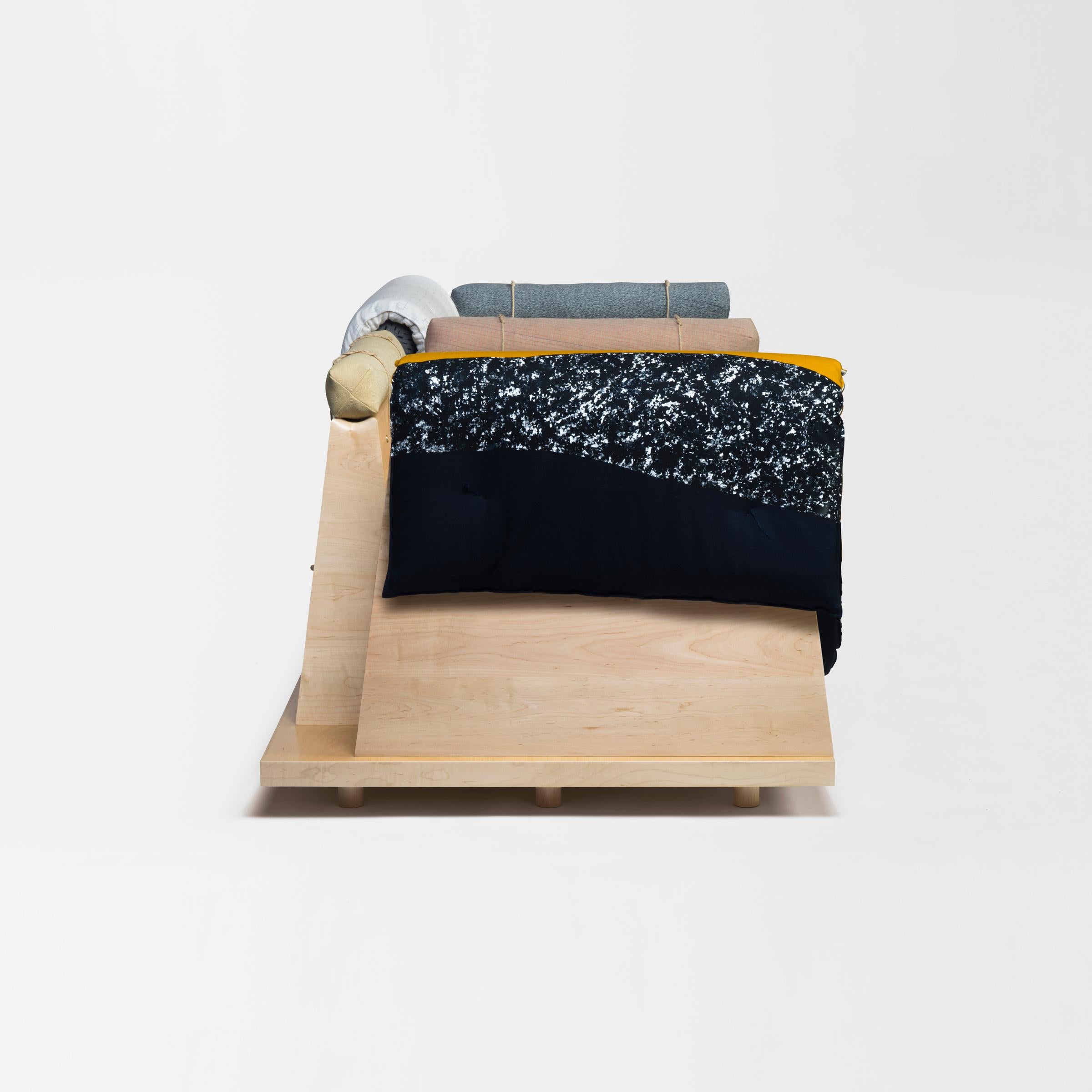 Zabuton Sofa, Handmade Japanese Futon on Modular Maple Frame For Sale 6