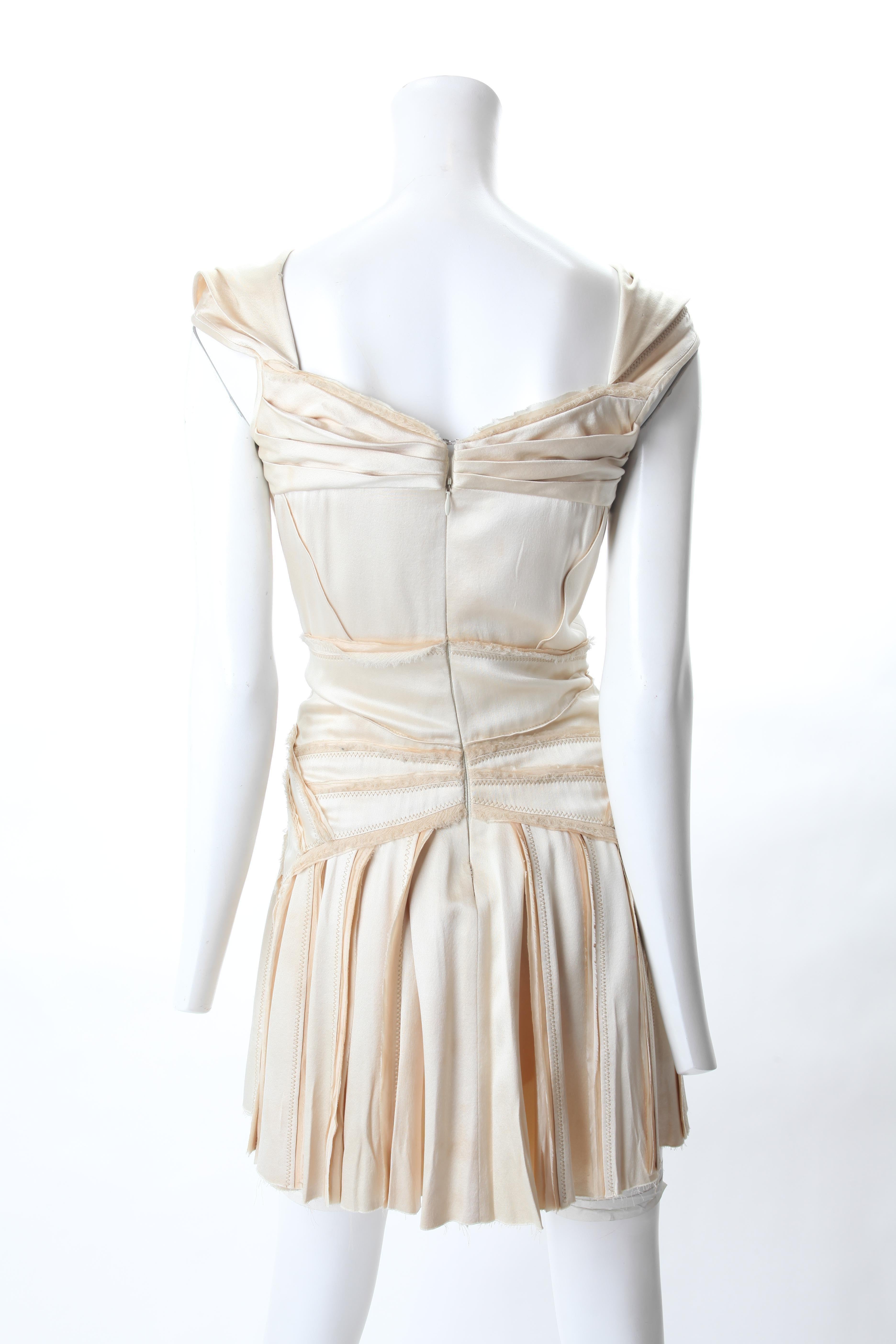 Dekonstruiertes Cocktailkleid von Zac Posen, ca. Anfang der 2000er Jahre. im Zustand „Gut“ in New York, NY