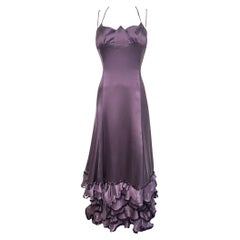 Zac Posen Otoño 2005 Vestido de seda púrpura ciruela con volantes adornados con pompones