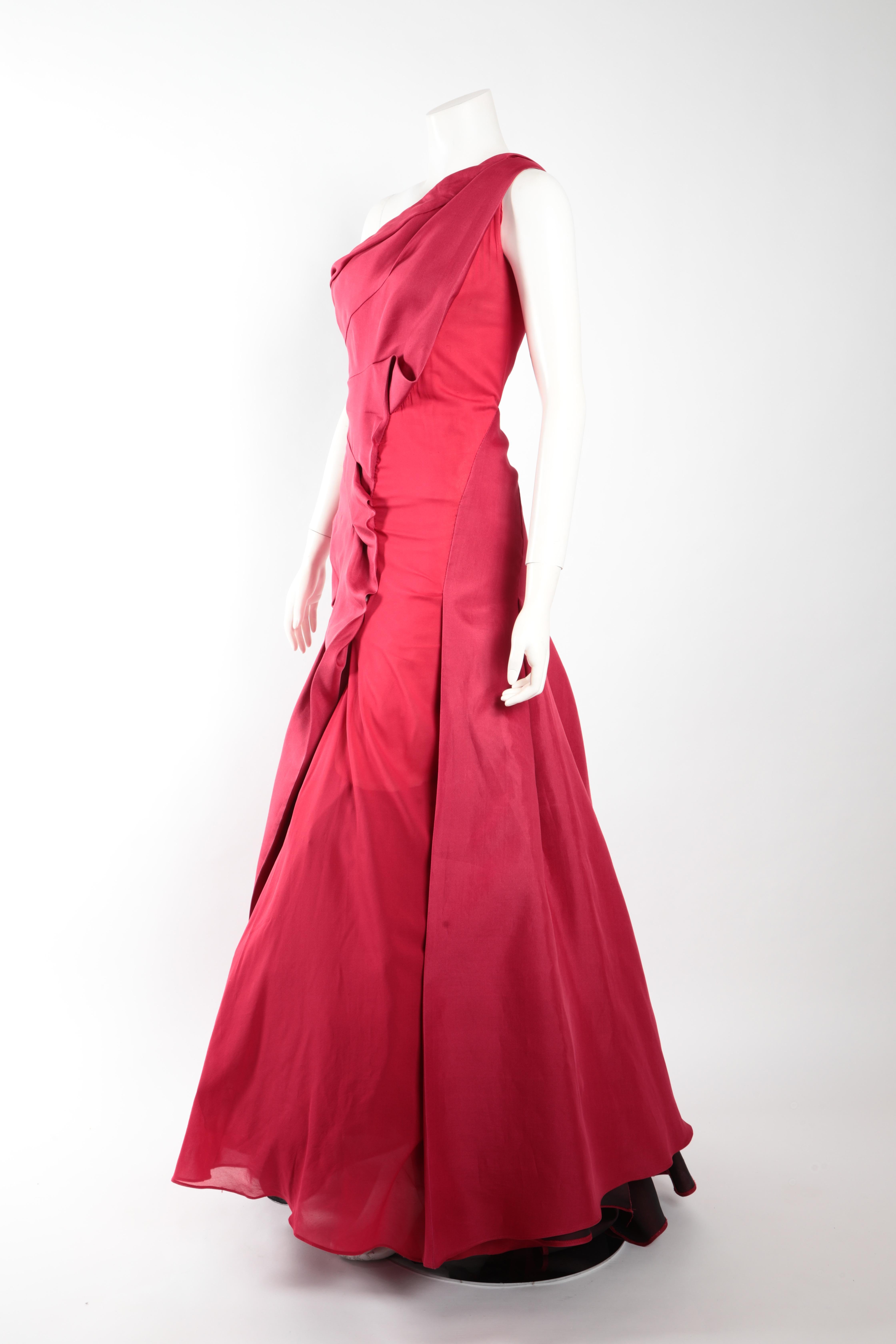 Zac Posen Red One Shoulder Ball Gown In Good Condition In Thousand Oaks, CA