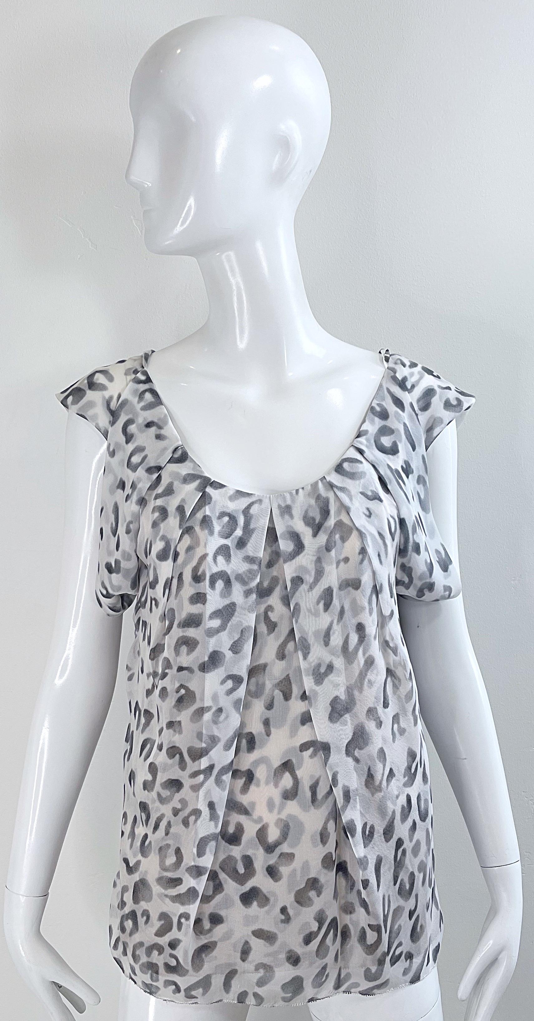 Zac Posen Spring 2009 Size 10 Snow Leopard Animal Print Silk Sleeveless Blouse For Sale 12