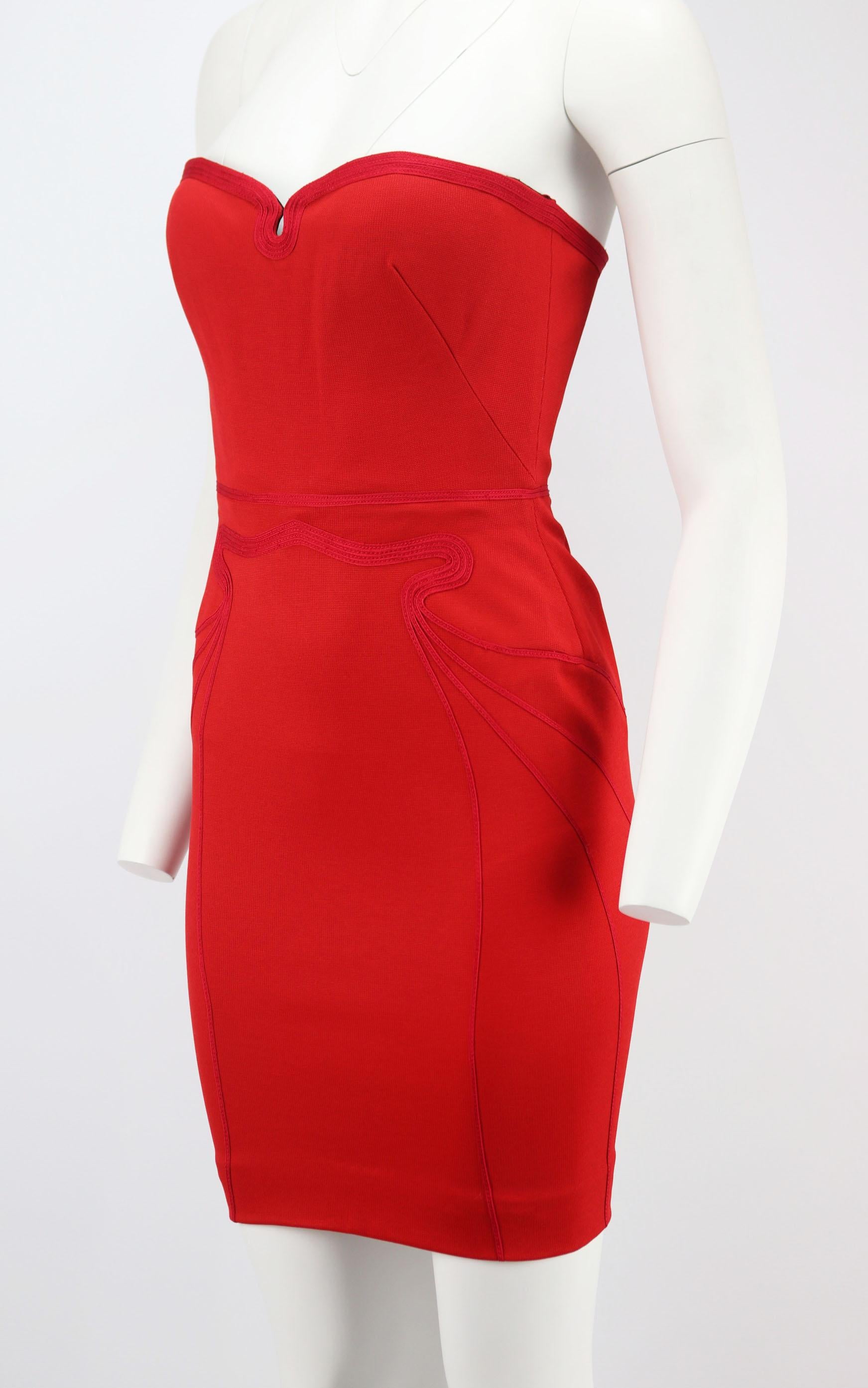 Every woman should have a classic red dress in her evening portfolio, and Zac Posen's style is a striking choice, cut from panelled stretch-woven into a ladylike silhouette with strapless boned bodice, this piece will give you a flawless cocktail