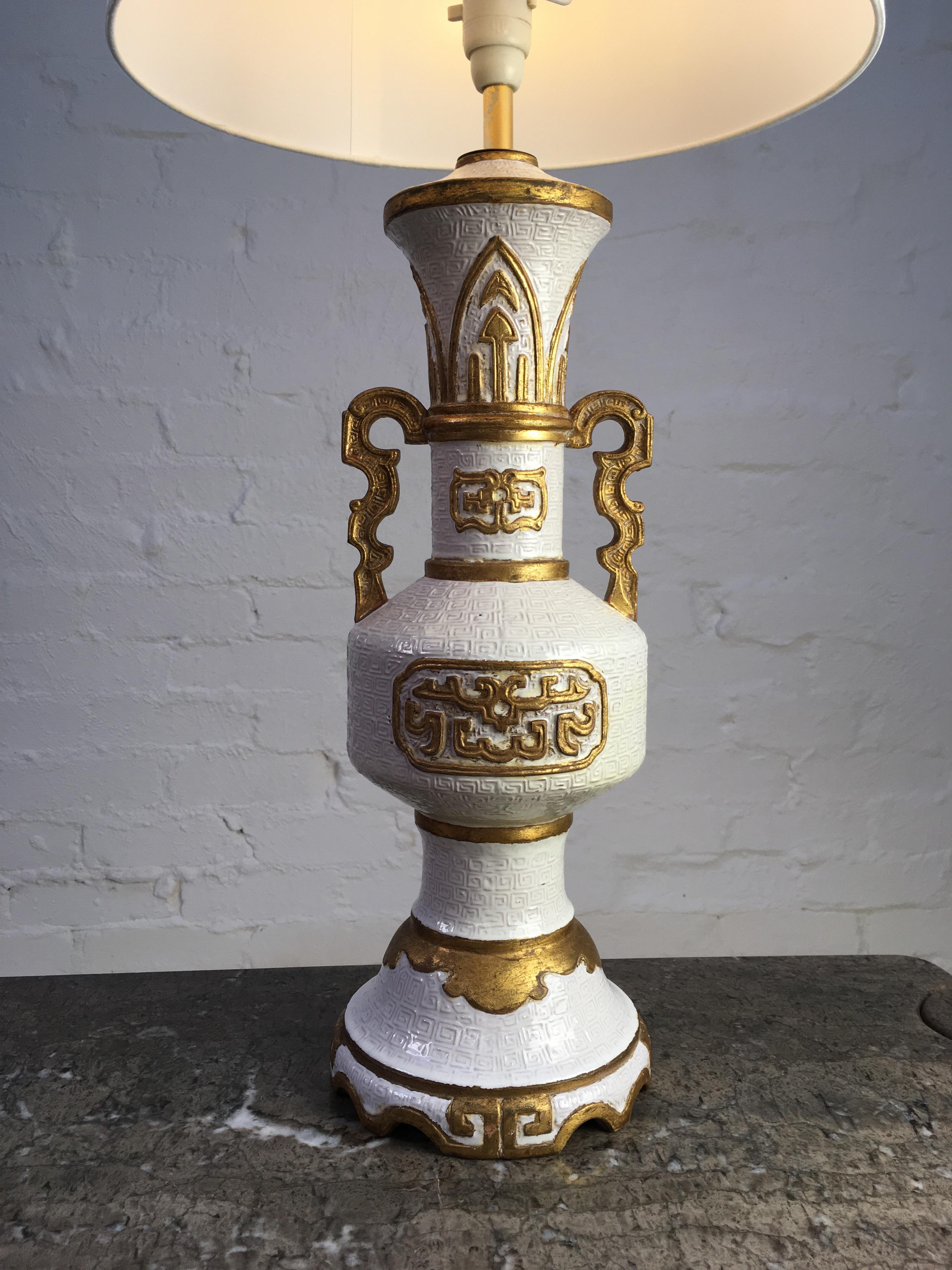 Glazed Zaccagnini Lamp in White with Gold Leaf, Italy, 1950s For Sale